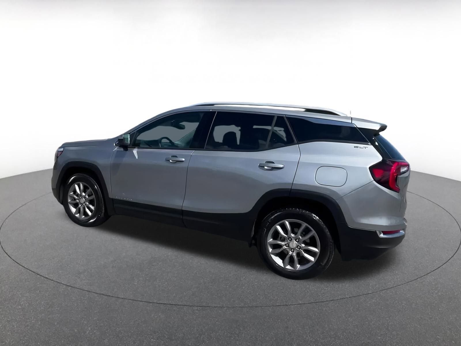 Thumbnail: 2024 GMC Terrain - 10