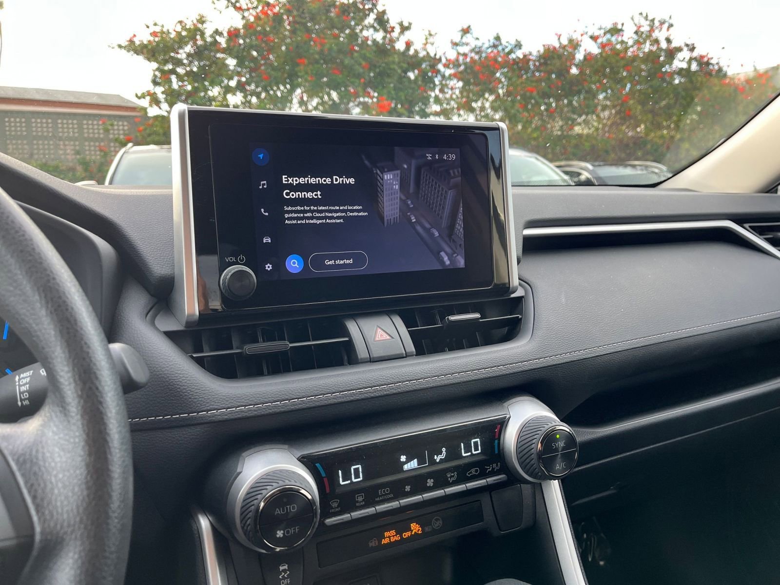 Thumbnail: 2025 Toyota RAV4 - 18