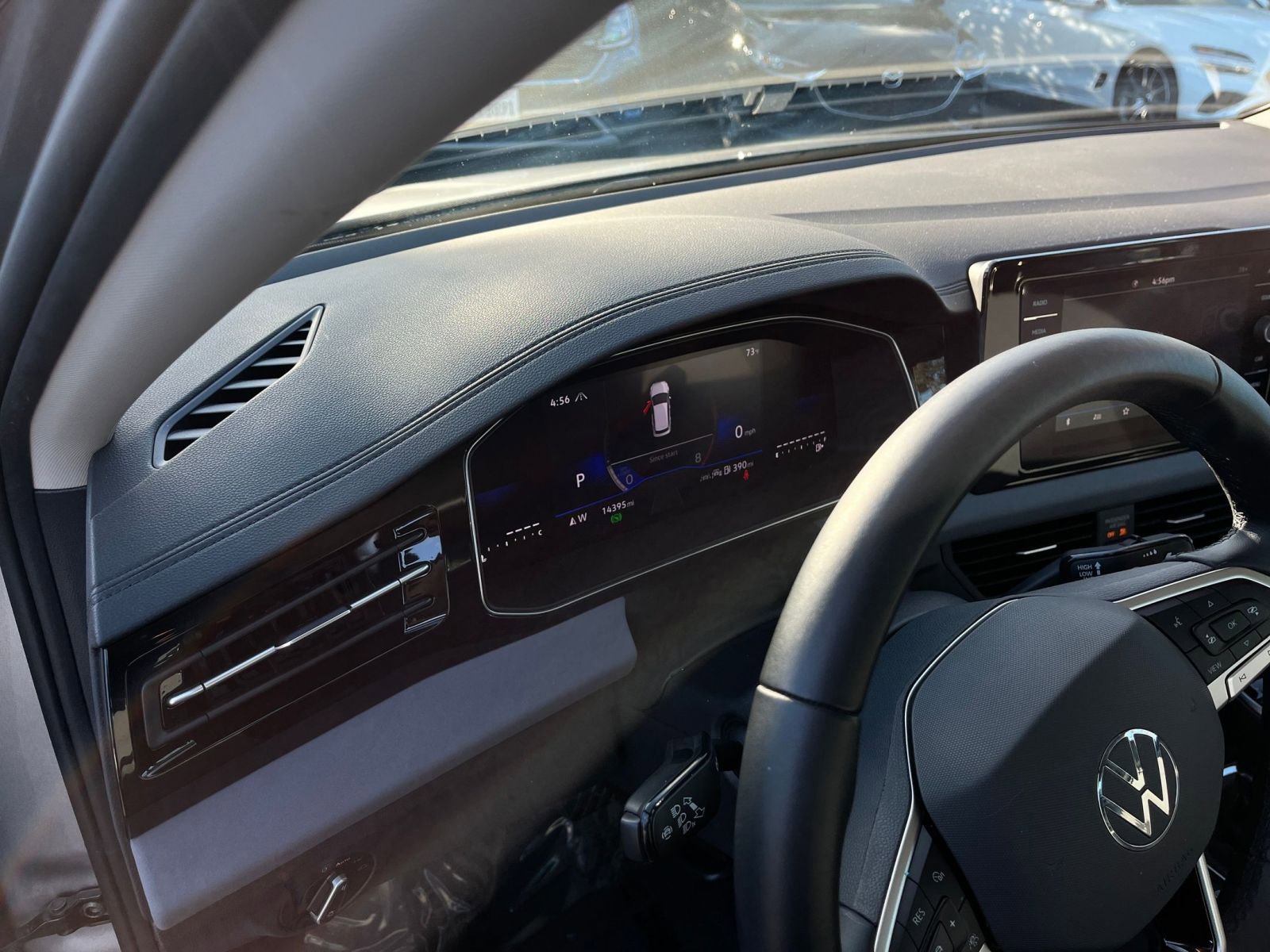 Thumbnail: 2025 Volkswagen Jetta - 34