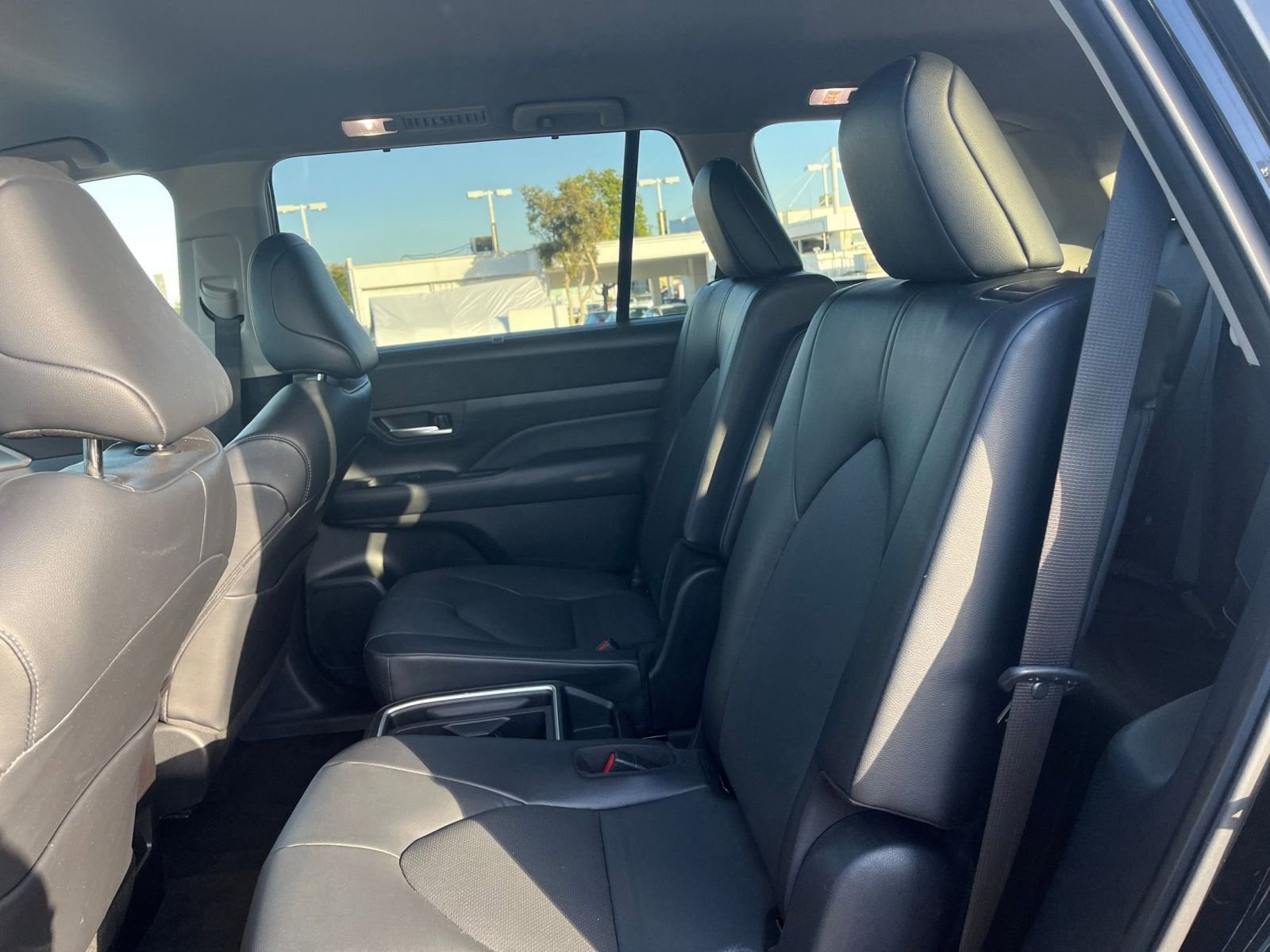 Thumbnail: 2025 Toyota Grand Highlander - 27