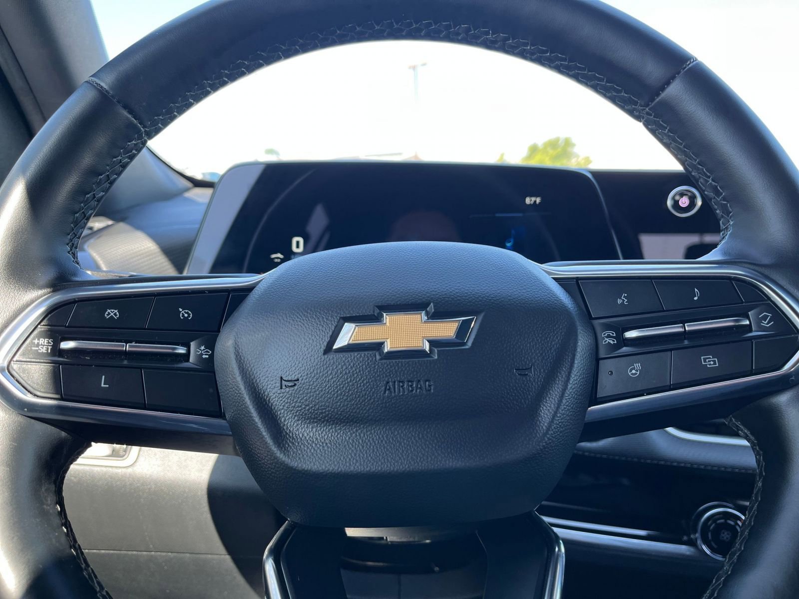 Thumbnail: 2025 Chevrolet Equinox - 30