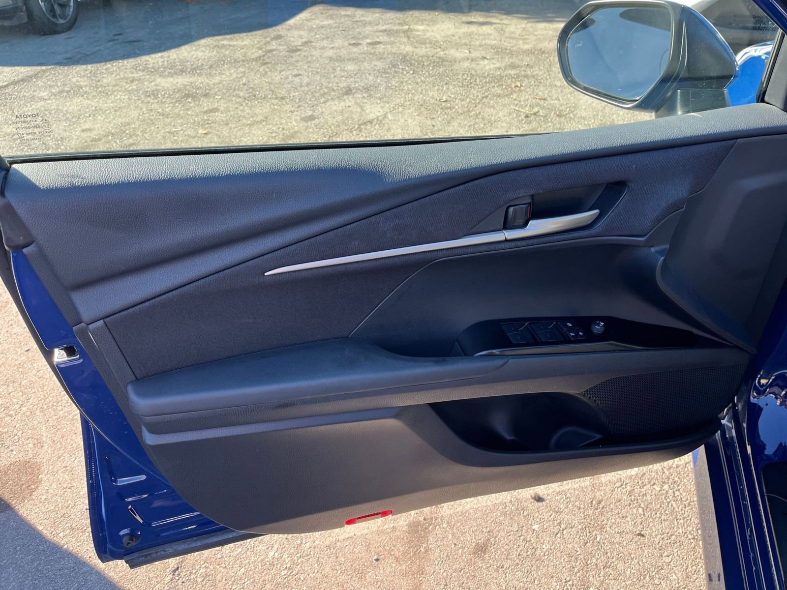 Thumbnail: 2025 Toyota Camry - 20