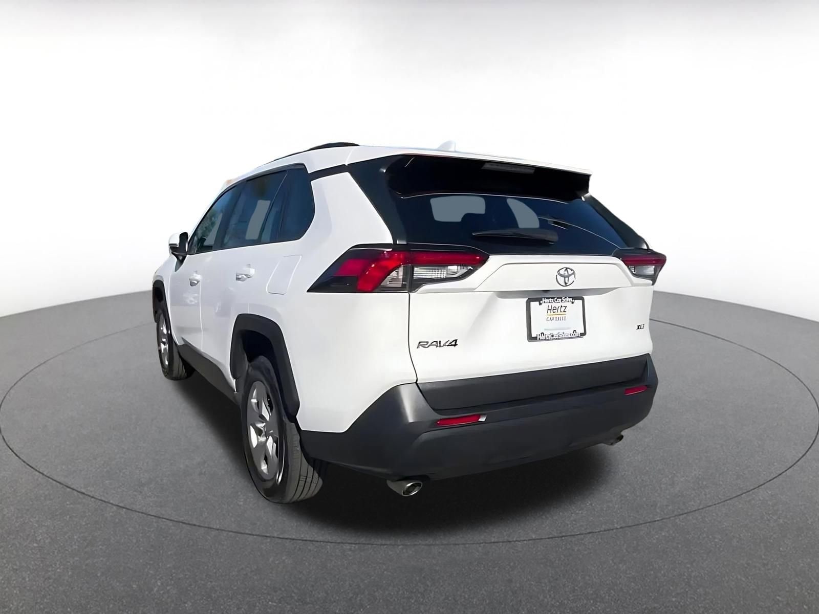 Thumbnail: 2025 Toyota RAV4 - 11