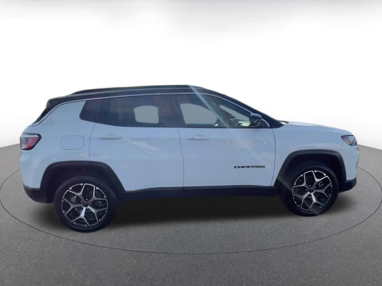 Thumbnail: 2025 Jeep Compass - 16