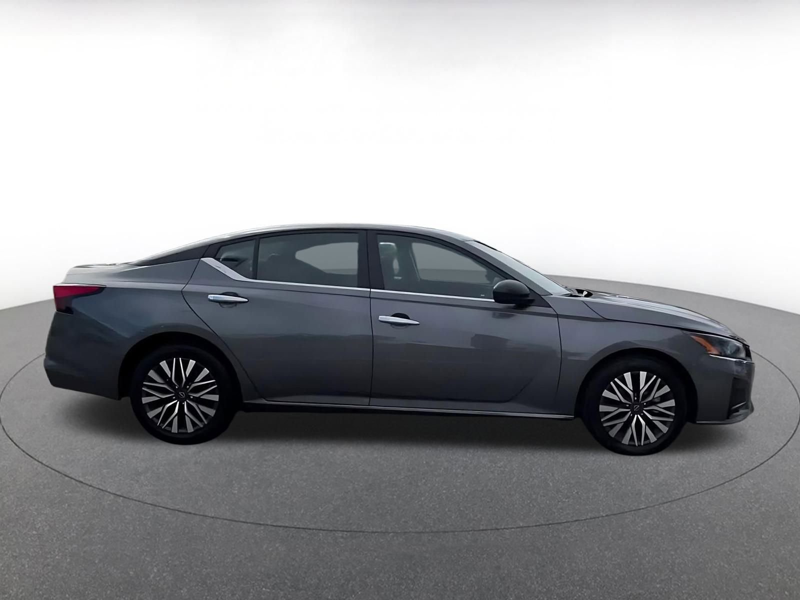 Thumbnail: 2025 Nissan Altima - 16