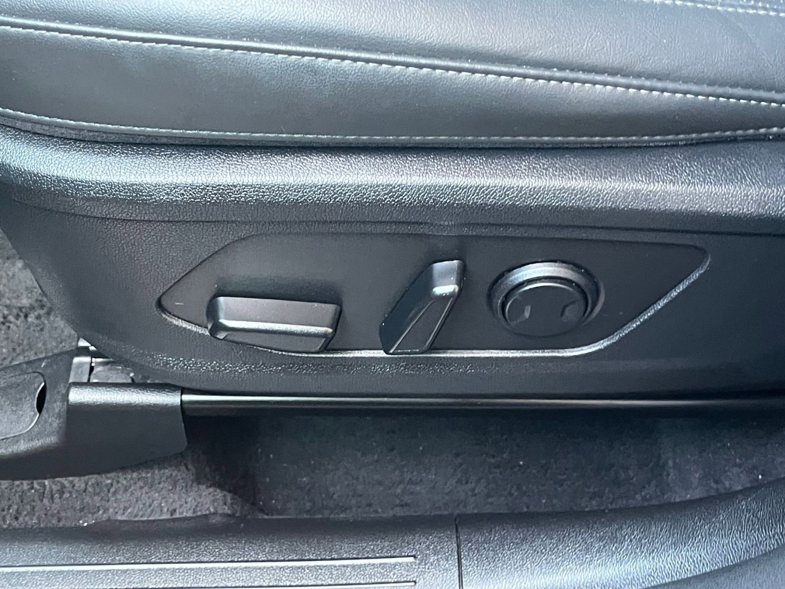 Thumbnail: 2024 Kia Sorento - 22