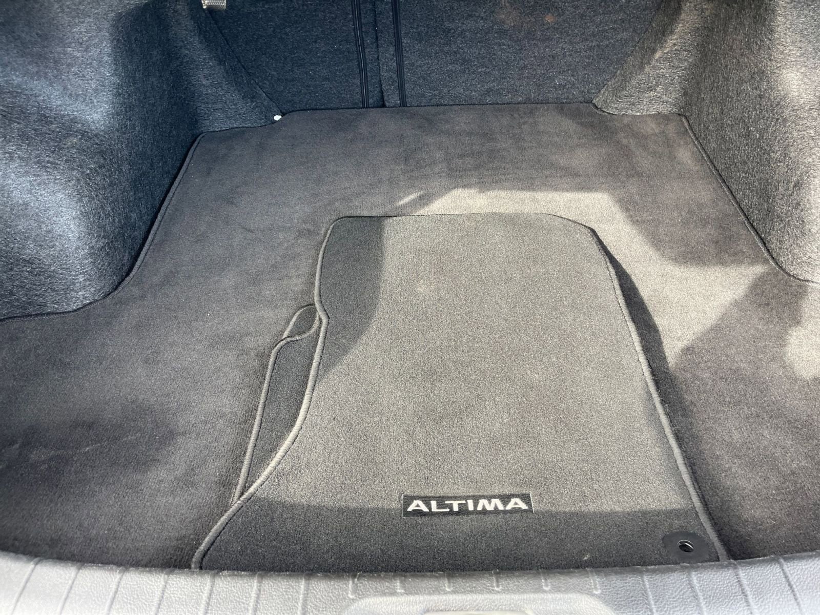 Thumbnail: 2025 Nissan Altima - 32