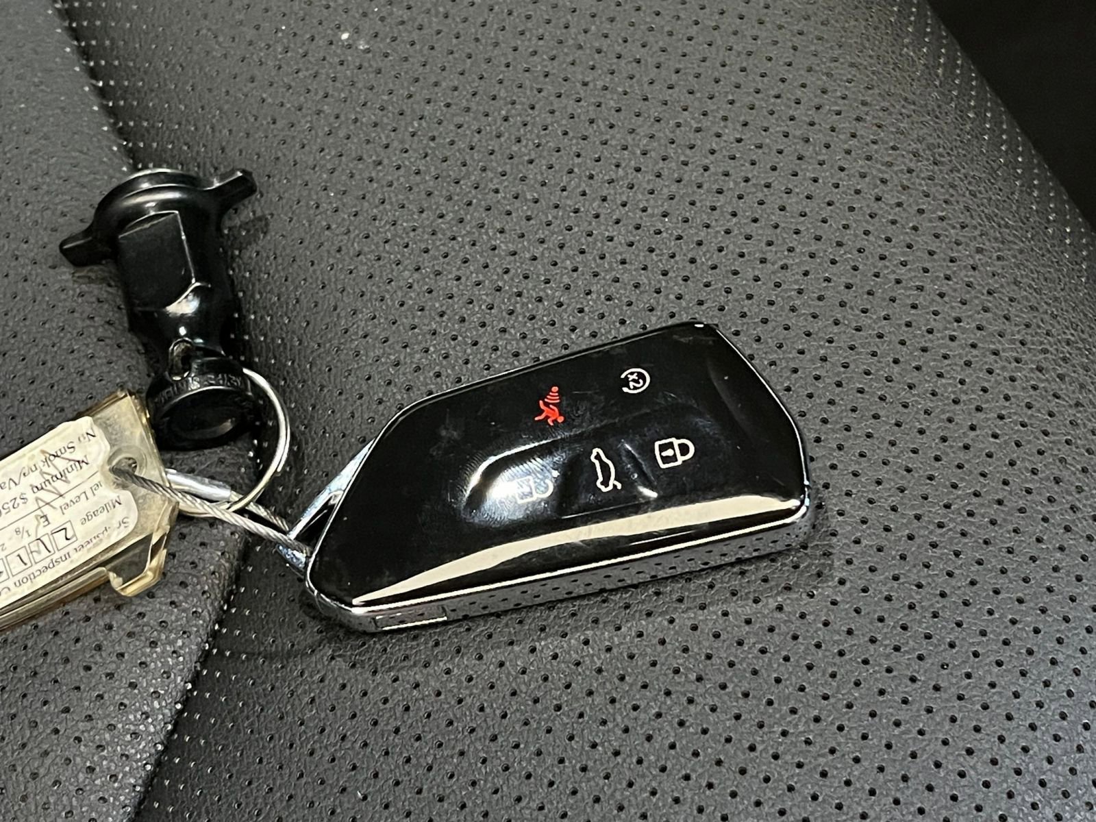 Thumbnail: 2025 Volkswagen Atlas - 22