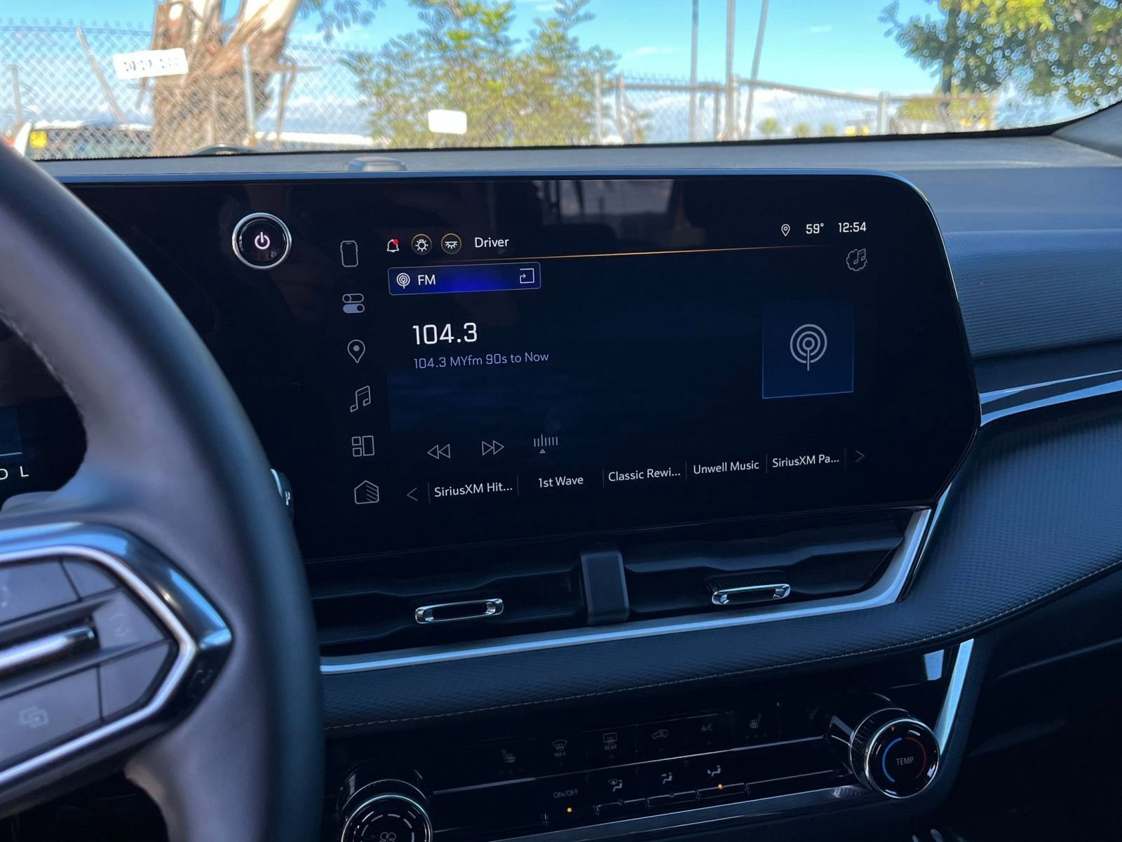 Thumbnail: 2025 Chevrolet Equinox - 18