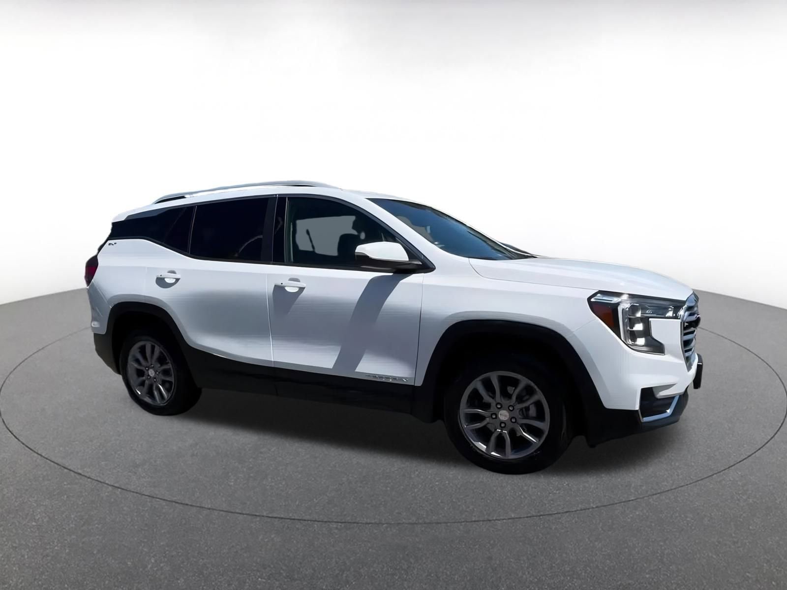 Thumbnail: 2024 GMC Terrain - 2