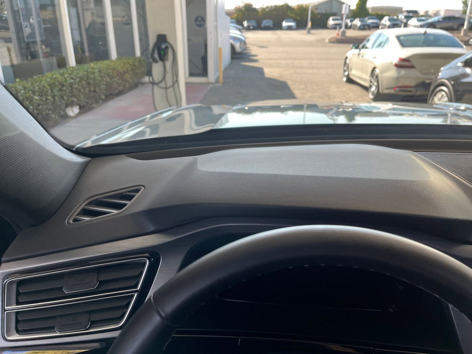 Thumbnail: 2025 Volkswagen Atlas - 34