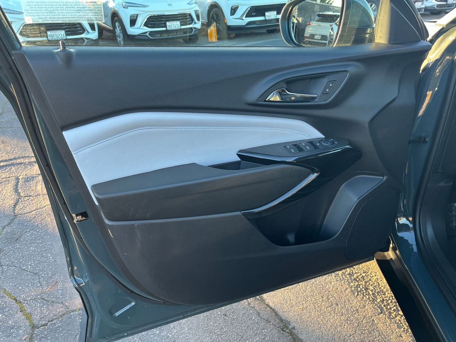 Thumbnail: 2025 Chevrolet Trax - 20