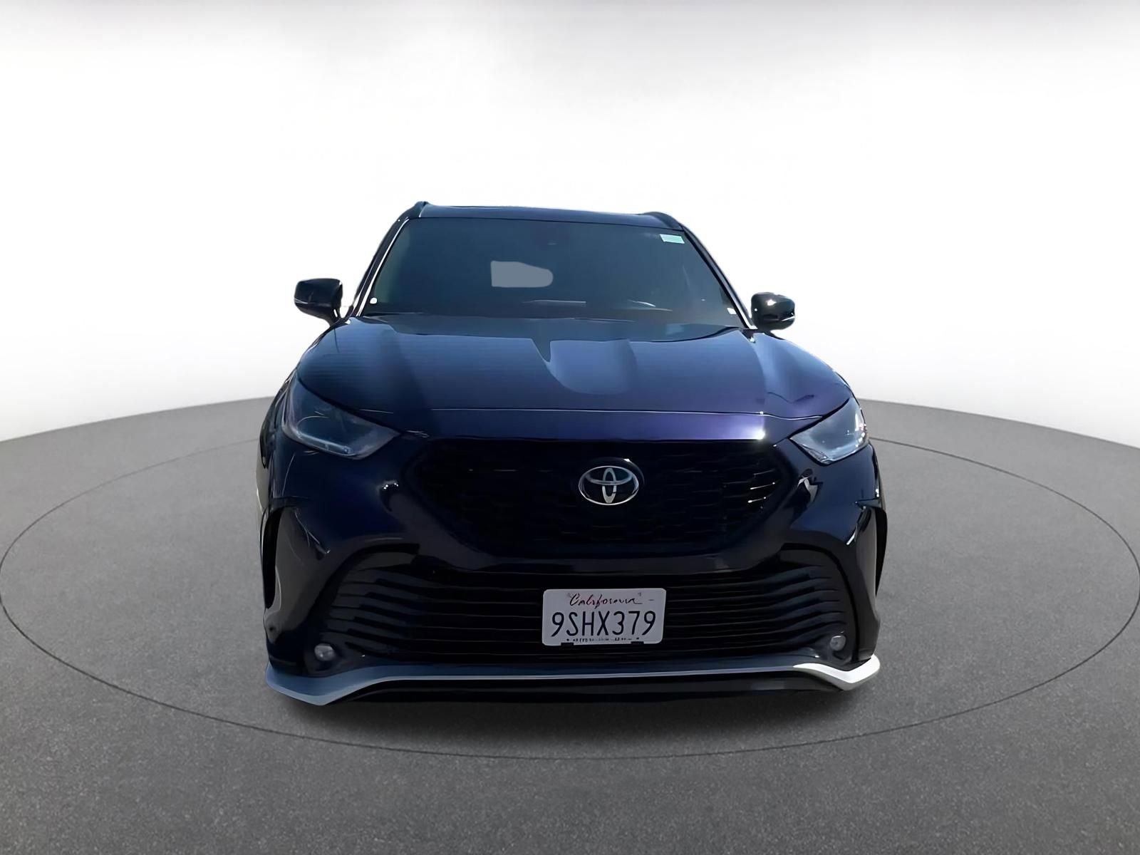Thumbnail: 2025 Toyota Highlander - 4