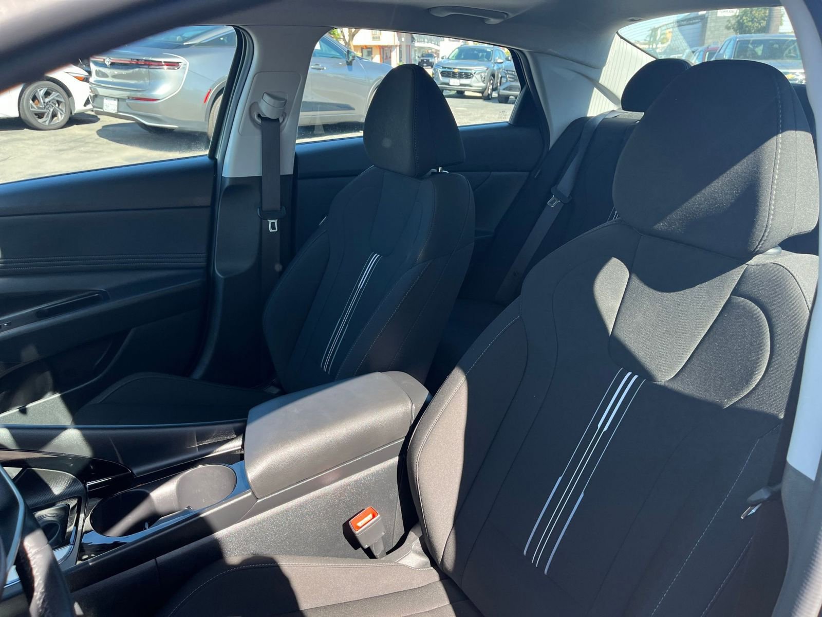 Thumbnail: 2025 Hyundai Elantra - 29