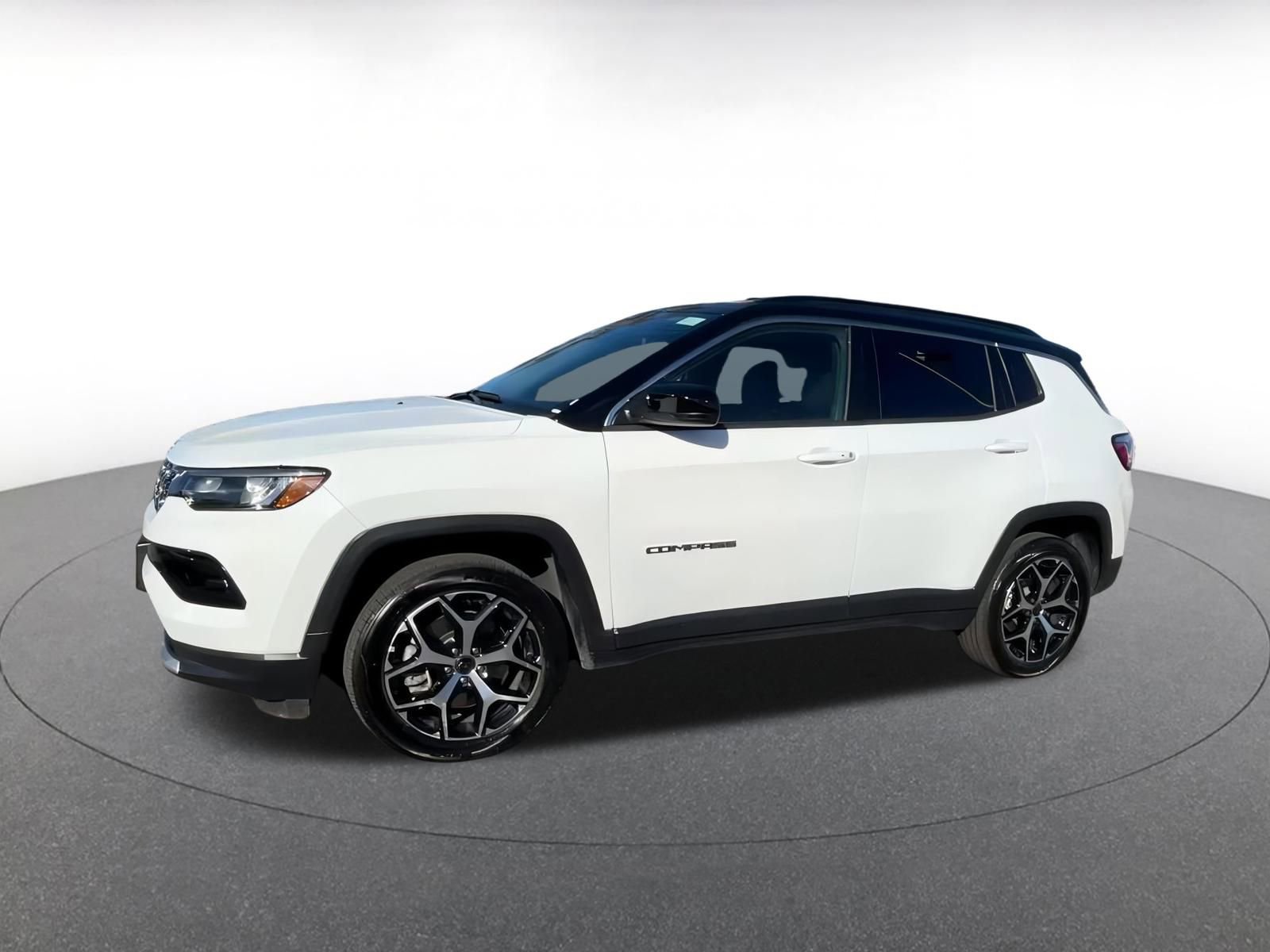 Thumbnail: 2025 Jeep Compass - 8