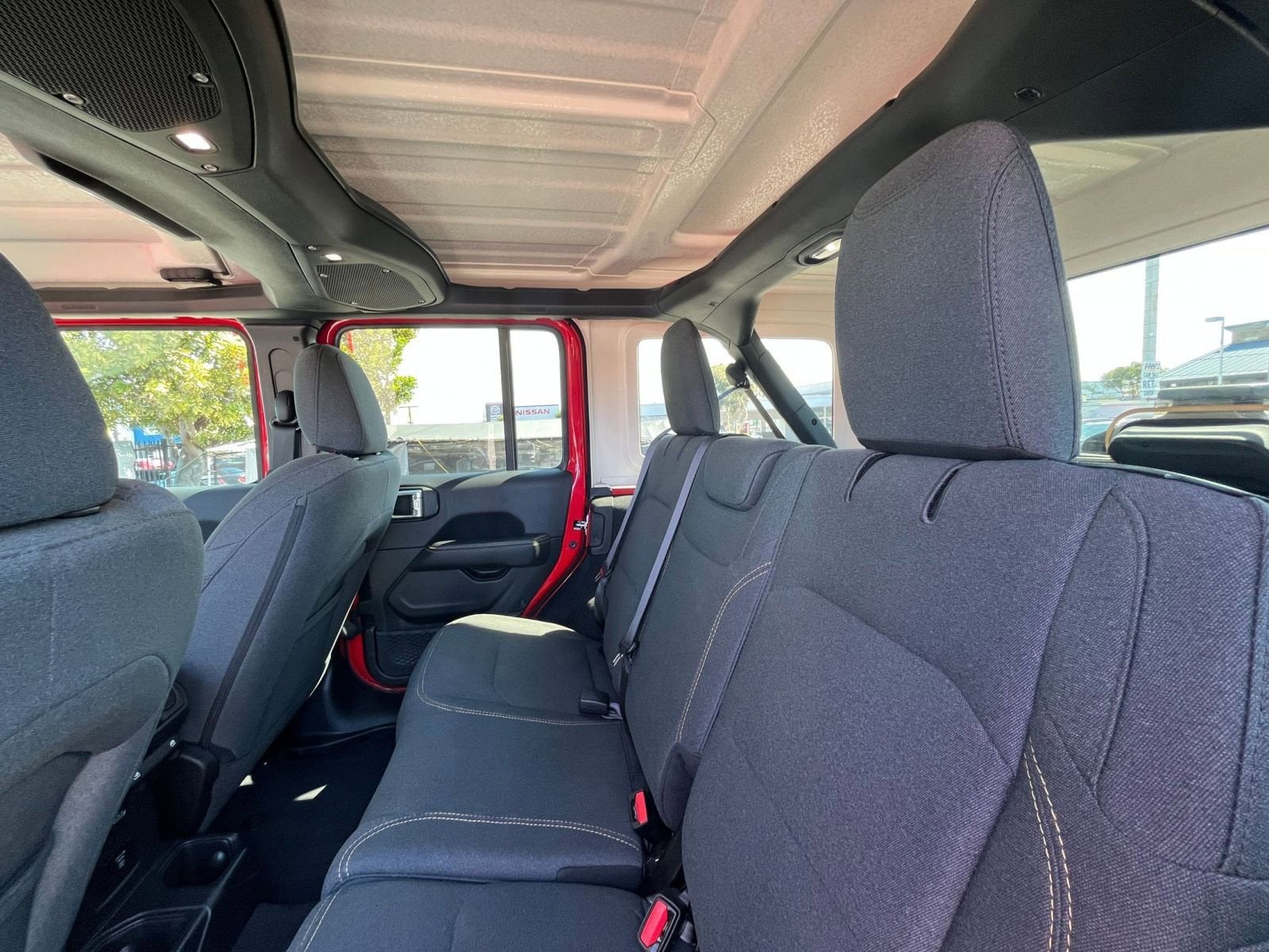 Thumbnail: 2025 Jeep Wrangler - 25