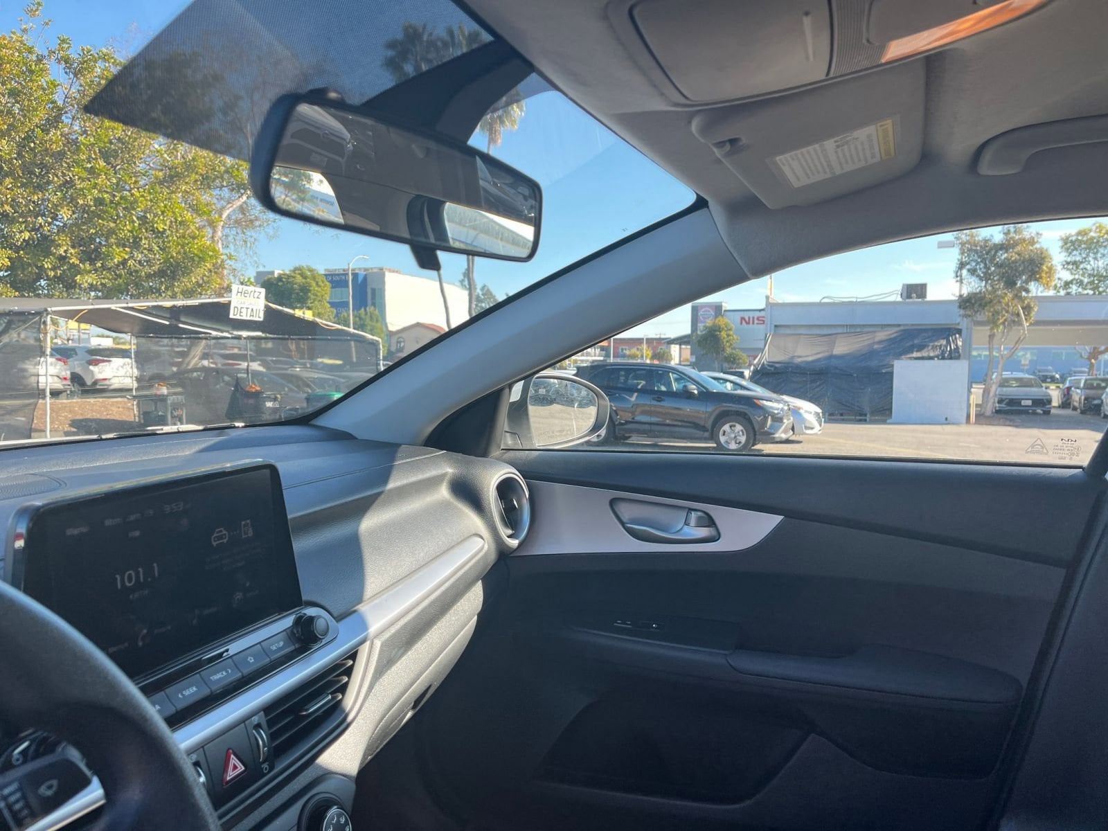 Thumbnail: 2023 Kia Forte - 35