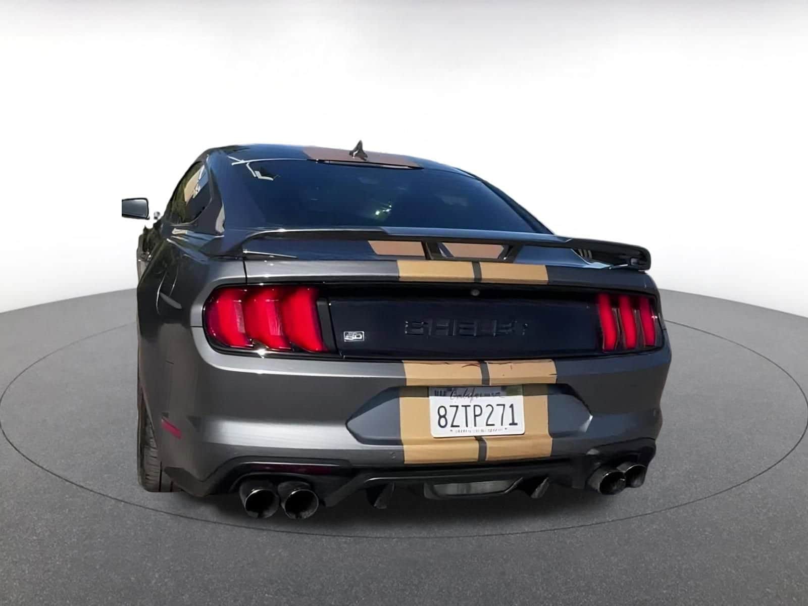 2022 Ford Mustang  9