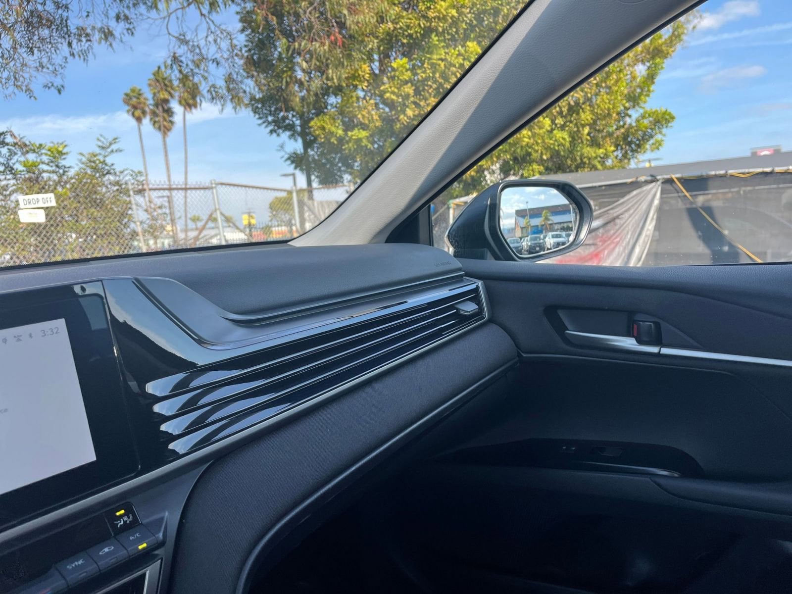 Thumbnail: 2025 Toyota Camry - 35