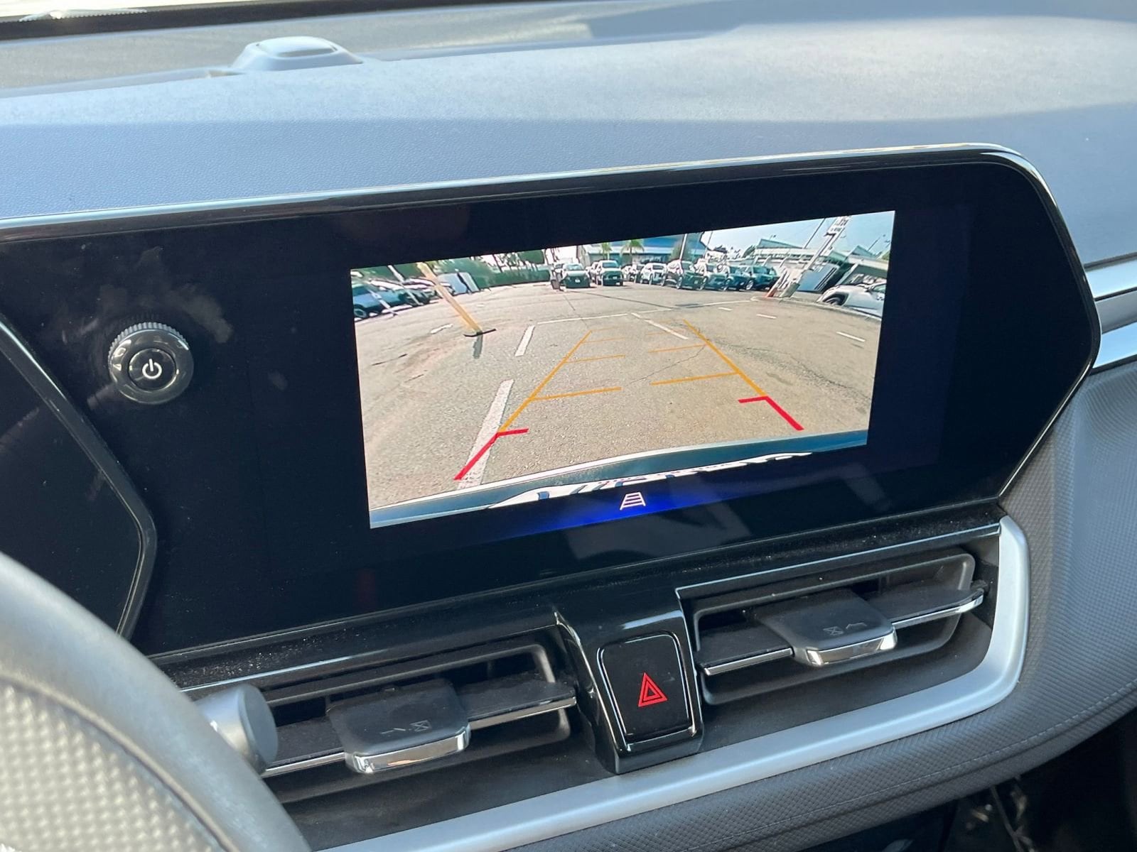 Thumbnail: 2025 Chevrolet TrailBlazer - 17