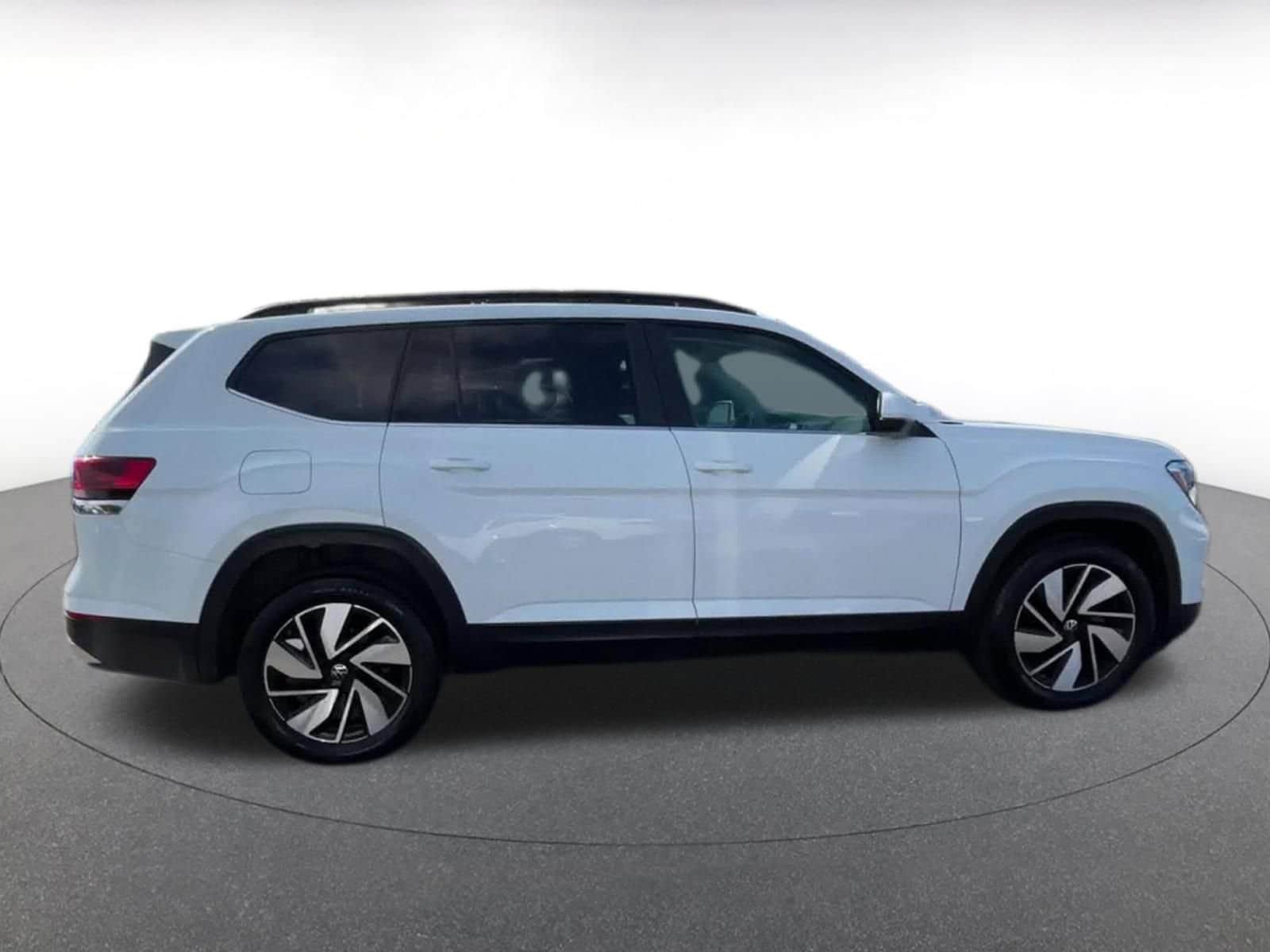 Thumbnail: 2025 Volkswagen Atlas - 16