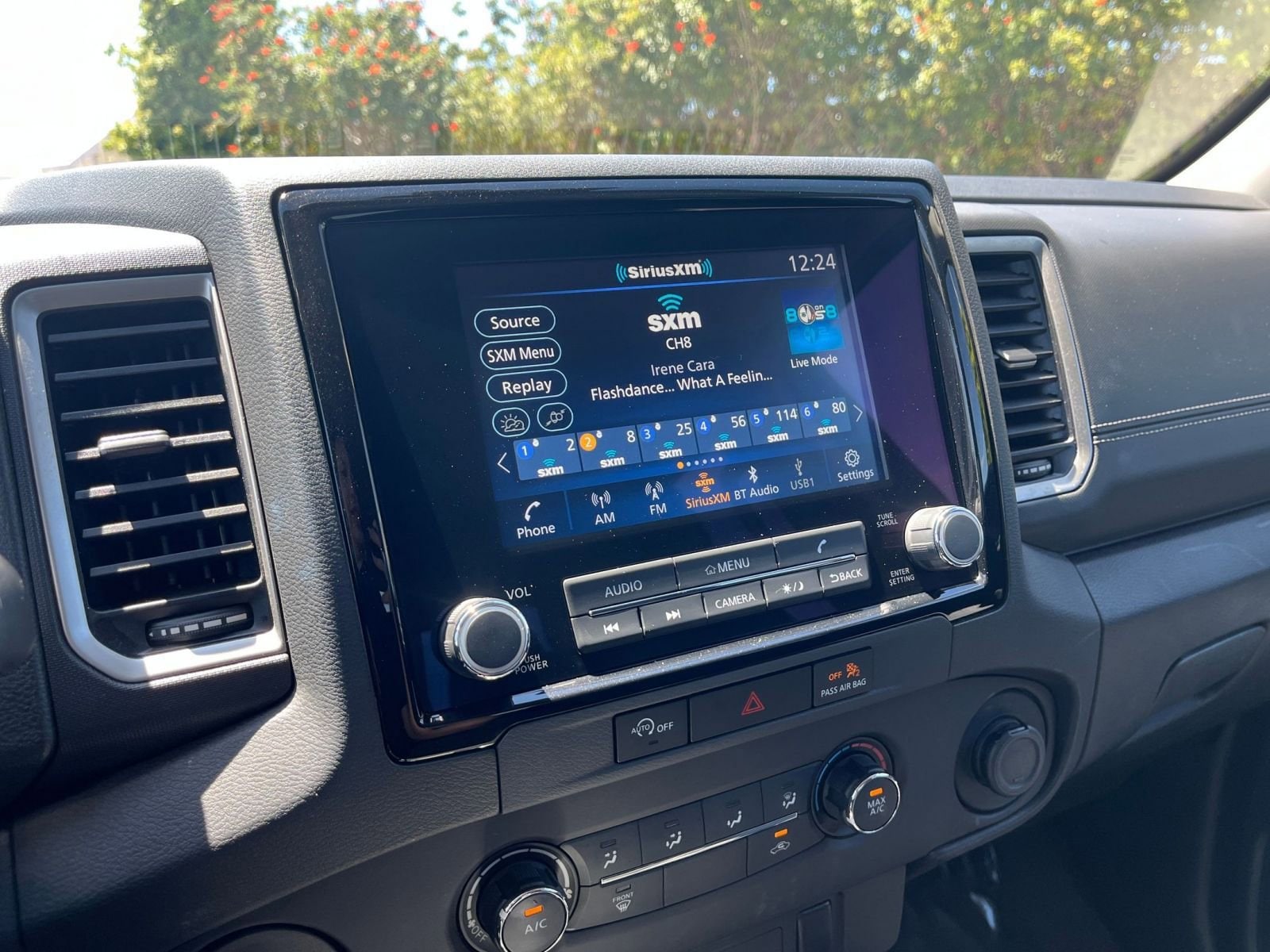 Thumbnail: 2024 Nissan Frontier - 21