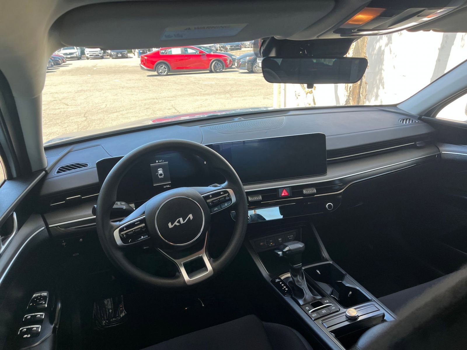 Thumbnail: 2025 Kia K5 - 34