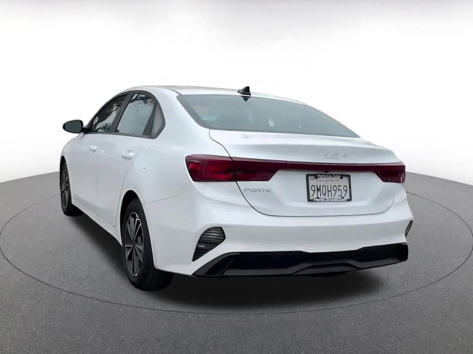 2024 Kia Forte LXS 9