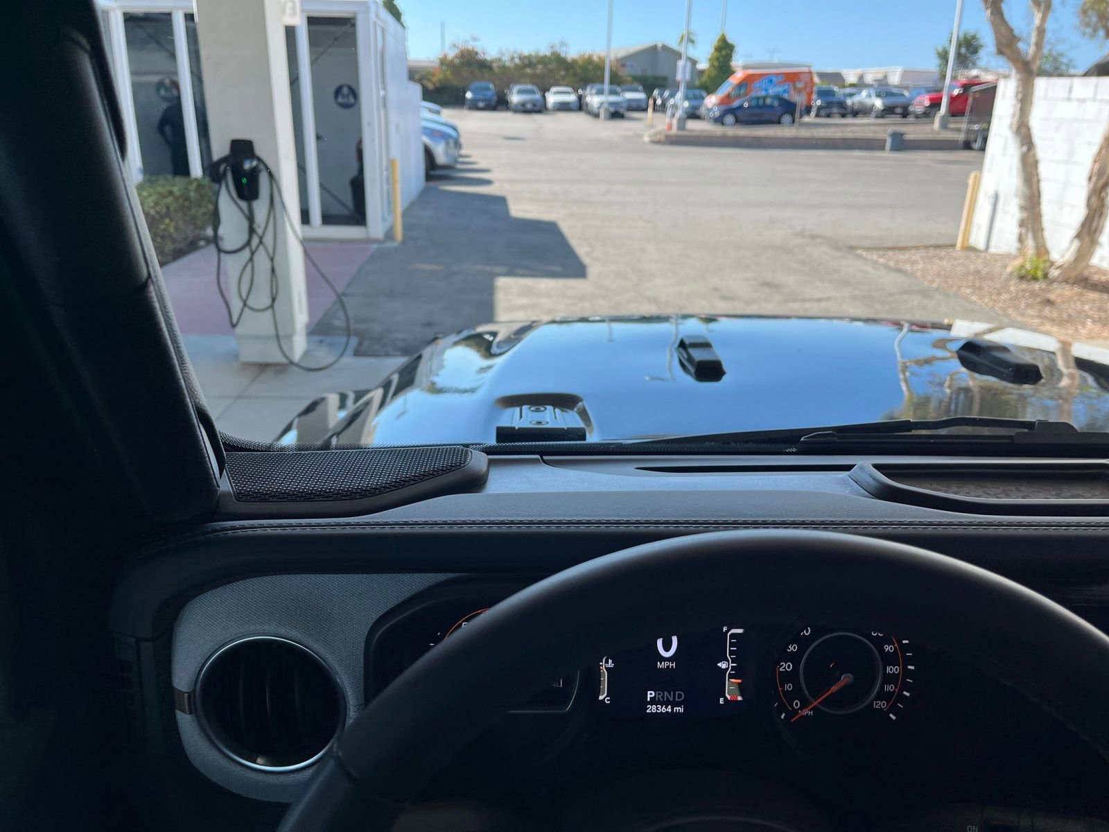 Thumbnail: 2025 Jeep Wrangler - 34