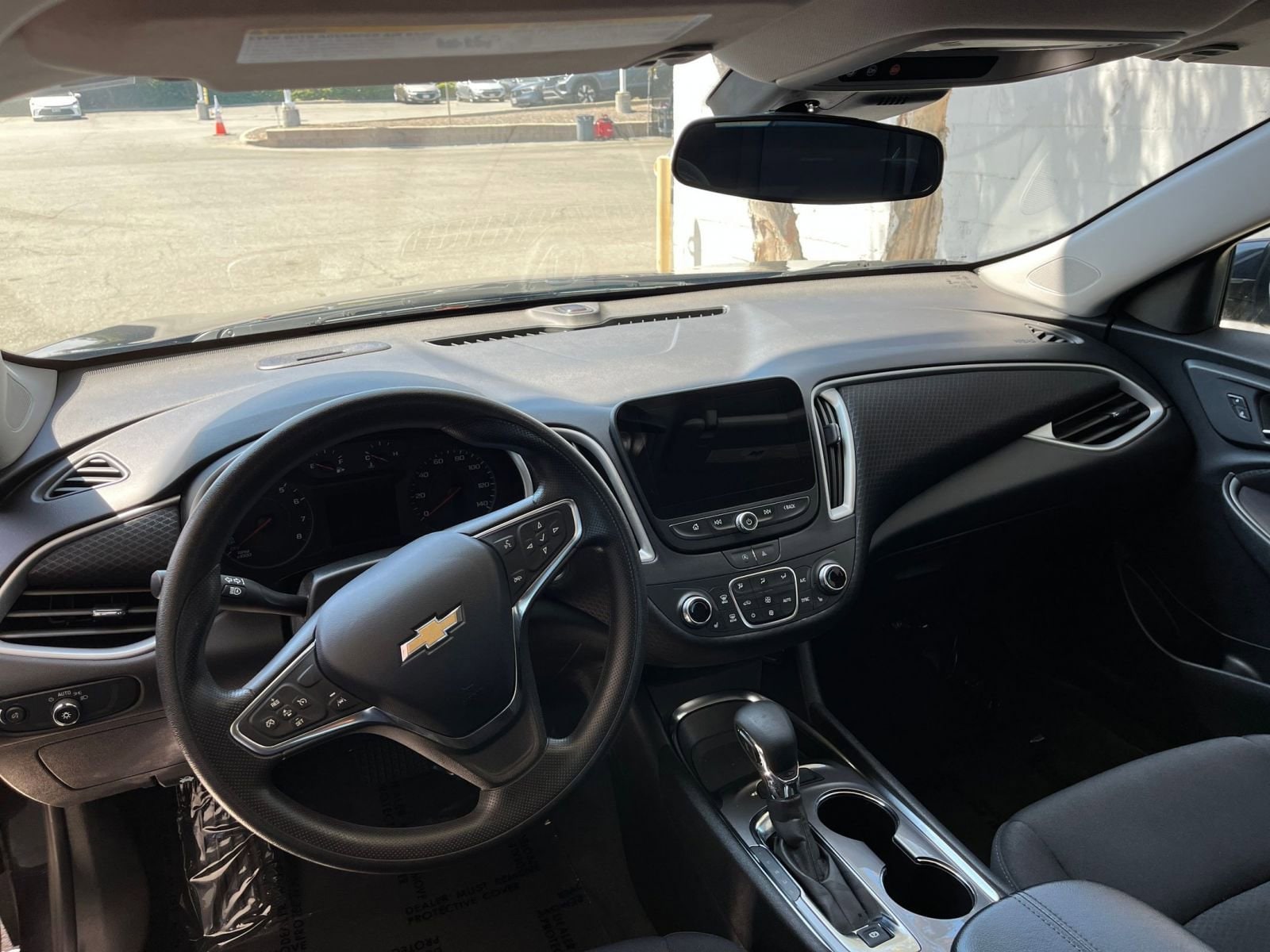 Thumbnail: 2023 Chevrolet Malibu - 28