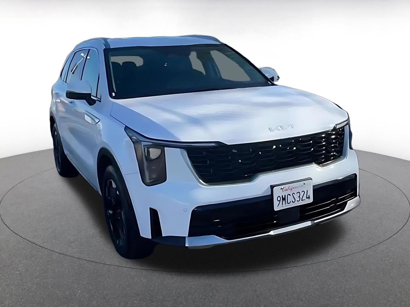 Thumbnail: 2024 Kia Sorento - 3