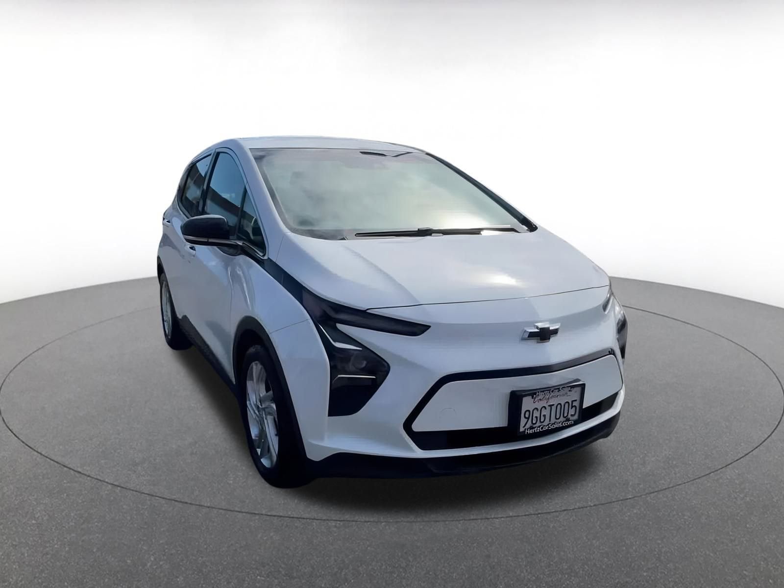 Thumbnail: 2023 Chevrolet Bolt EV - 3