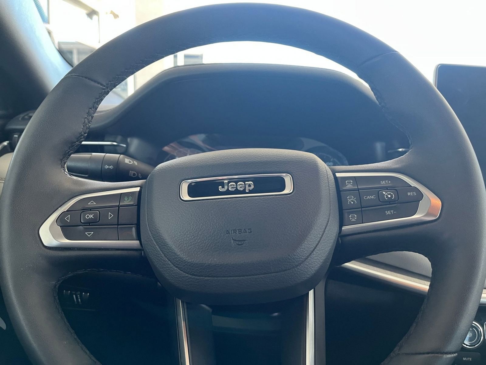 Thumbnail: 2025 Jeep Compass - 29