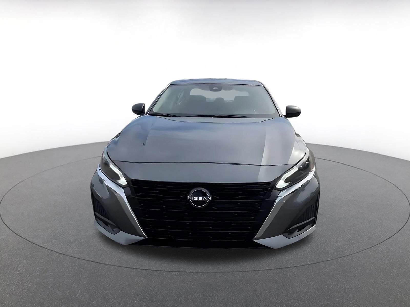 Thumbnail: 2025 Nissan Altima - 3