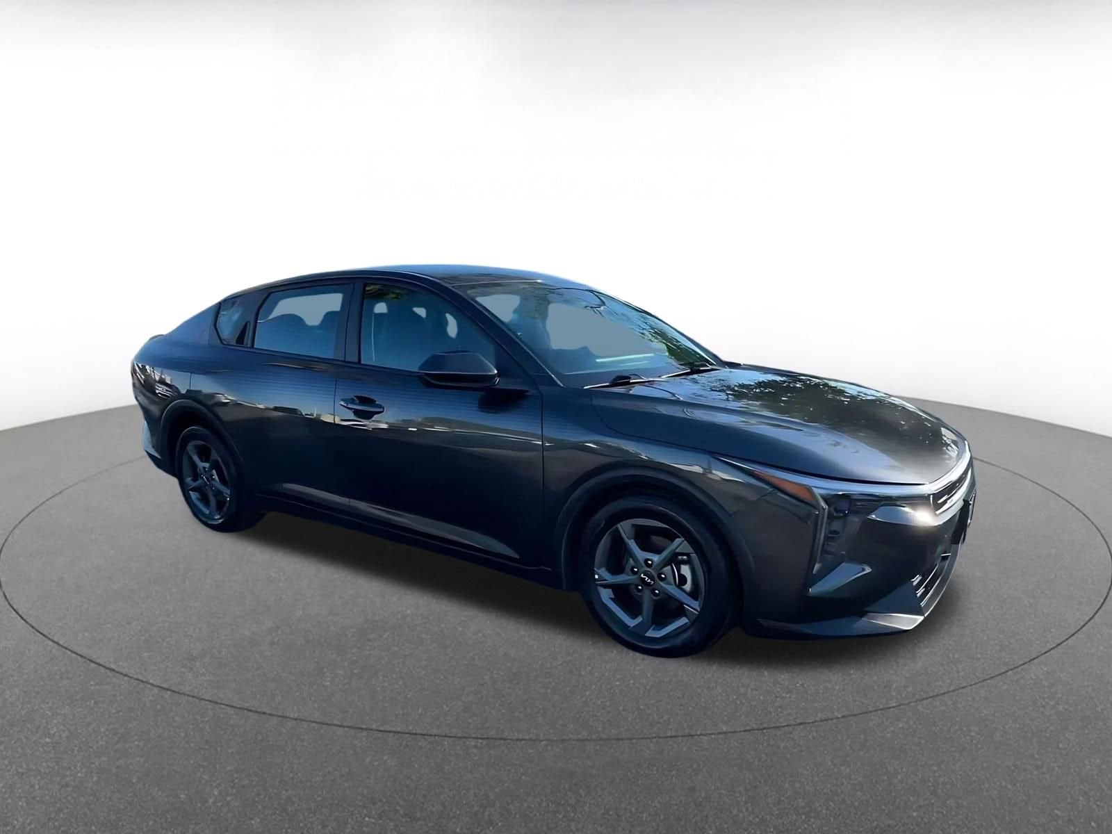 Thumbnail: 2025 Kia K4 - 2