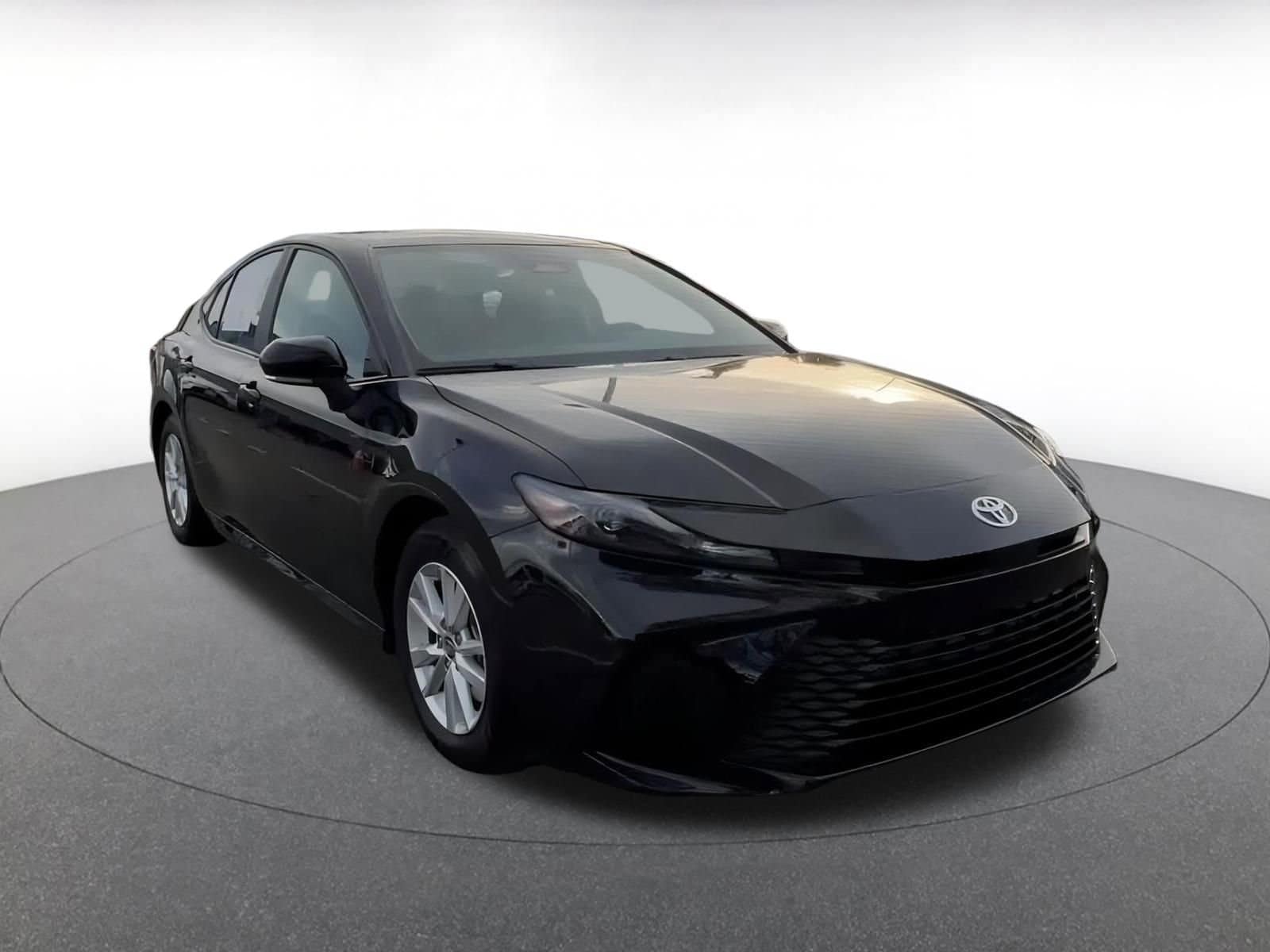 Thumbnail: 2025 Toyota Camry - 3