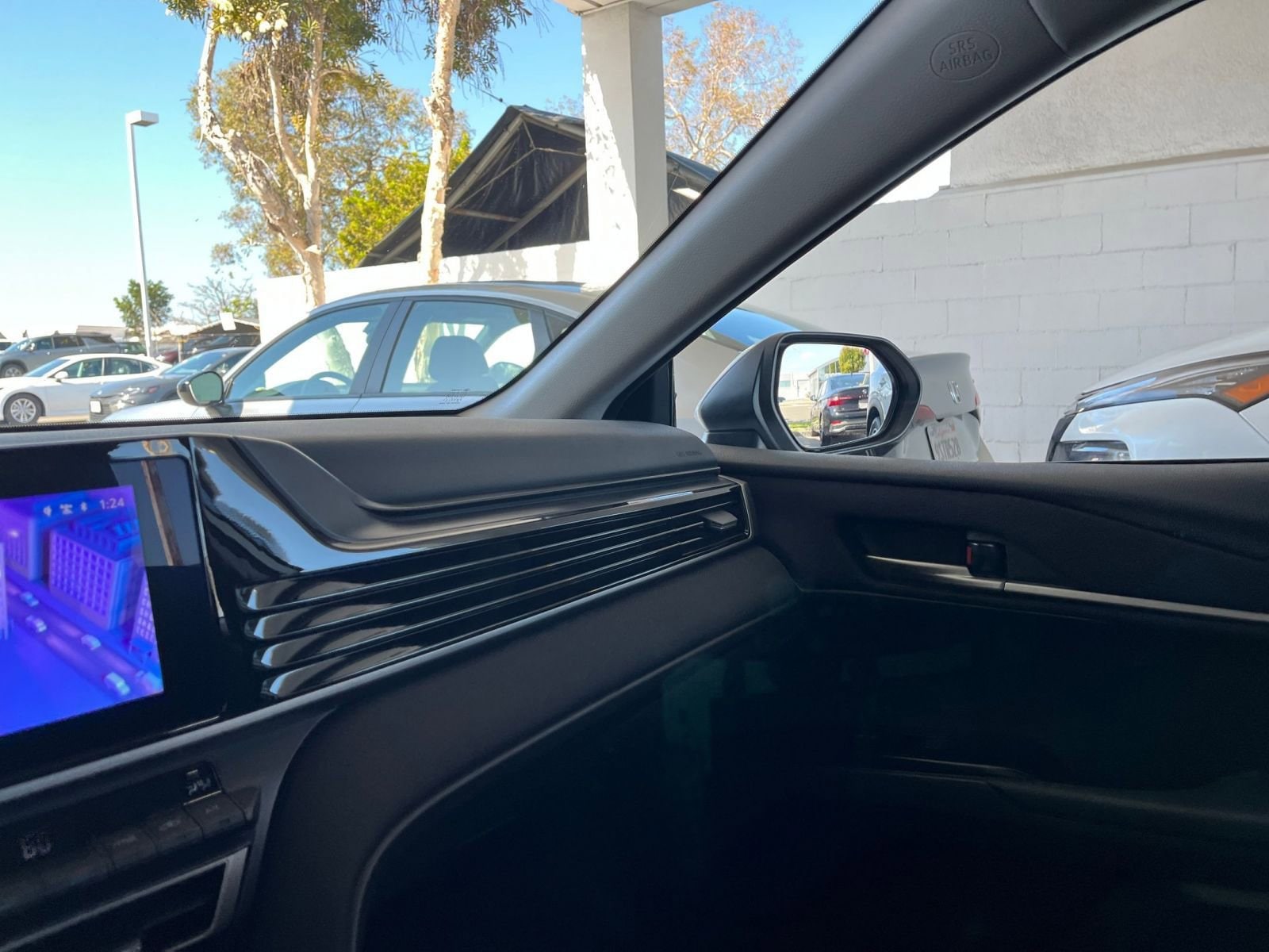 Thumbnail: 2025 Toyota Camry - 35