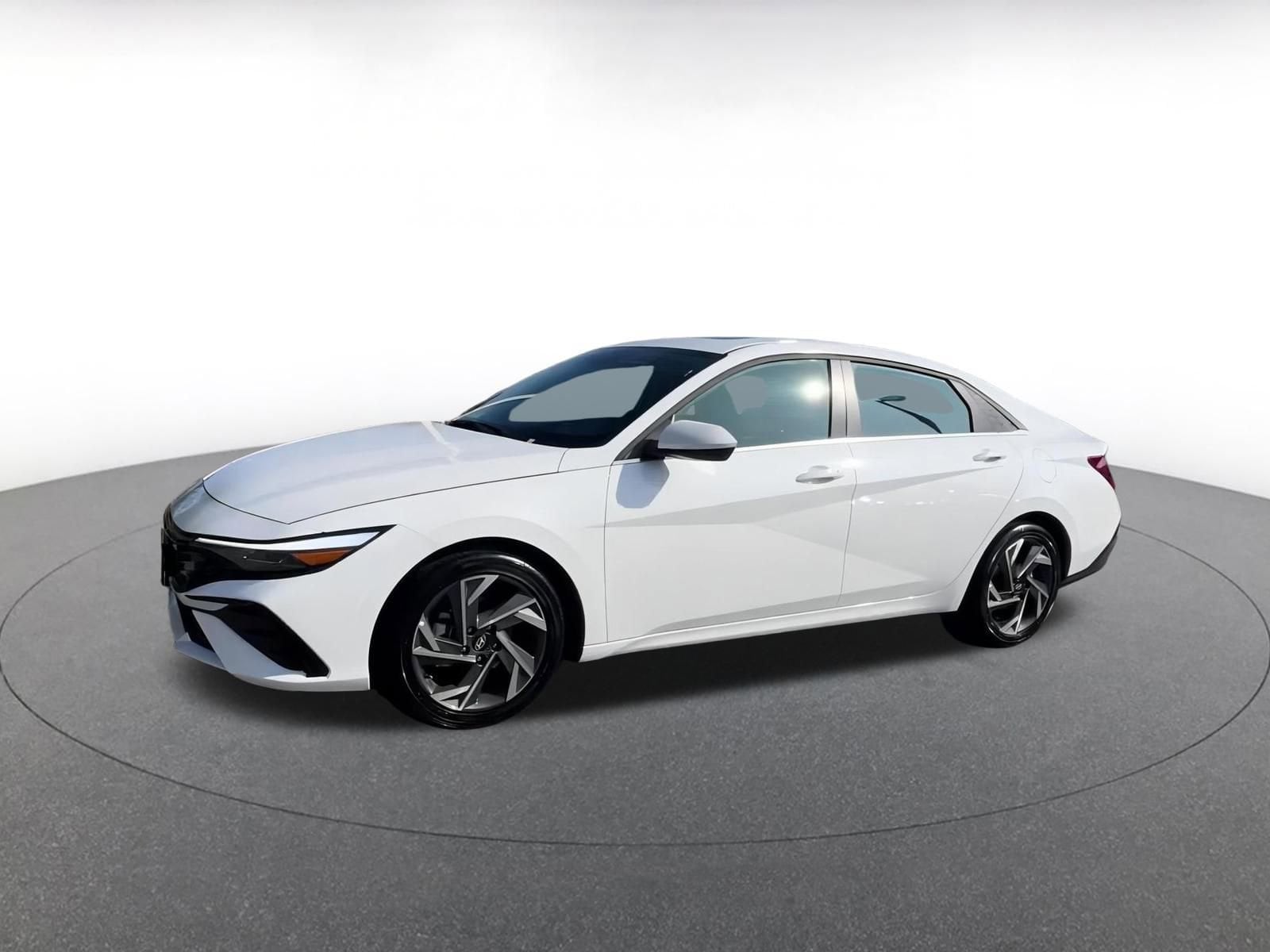 Thumbnail: 2025 Hyundai Elantra - 8