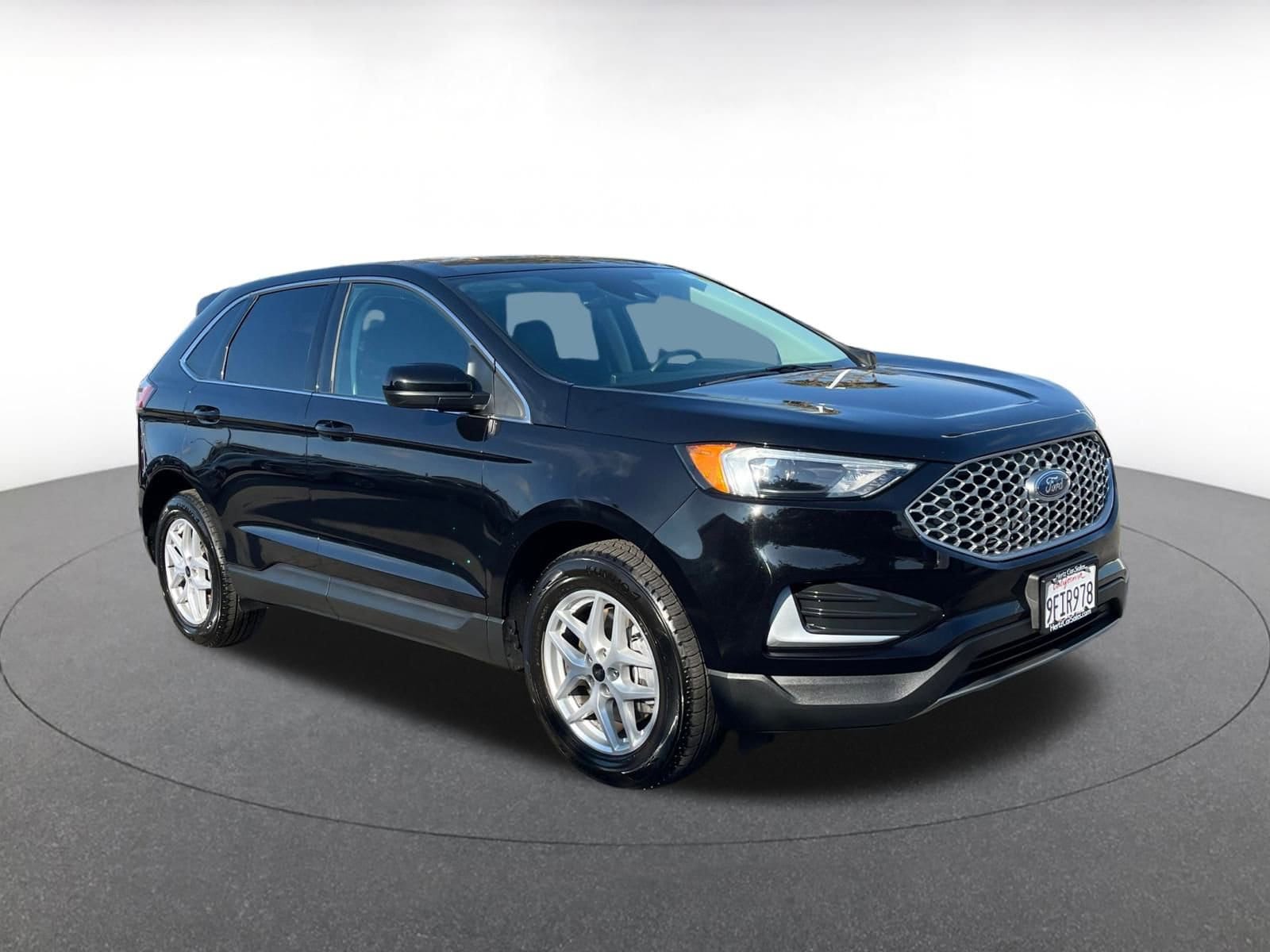 Thumbnail: 2023 Ford Edge - 1
