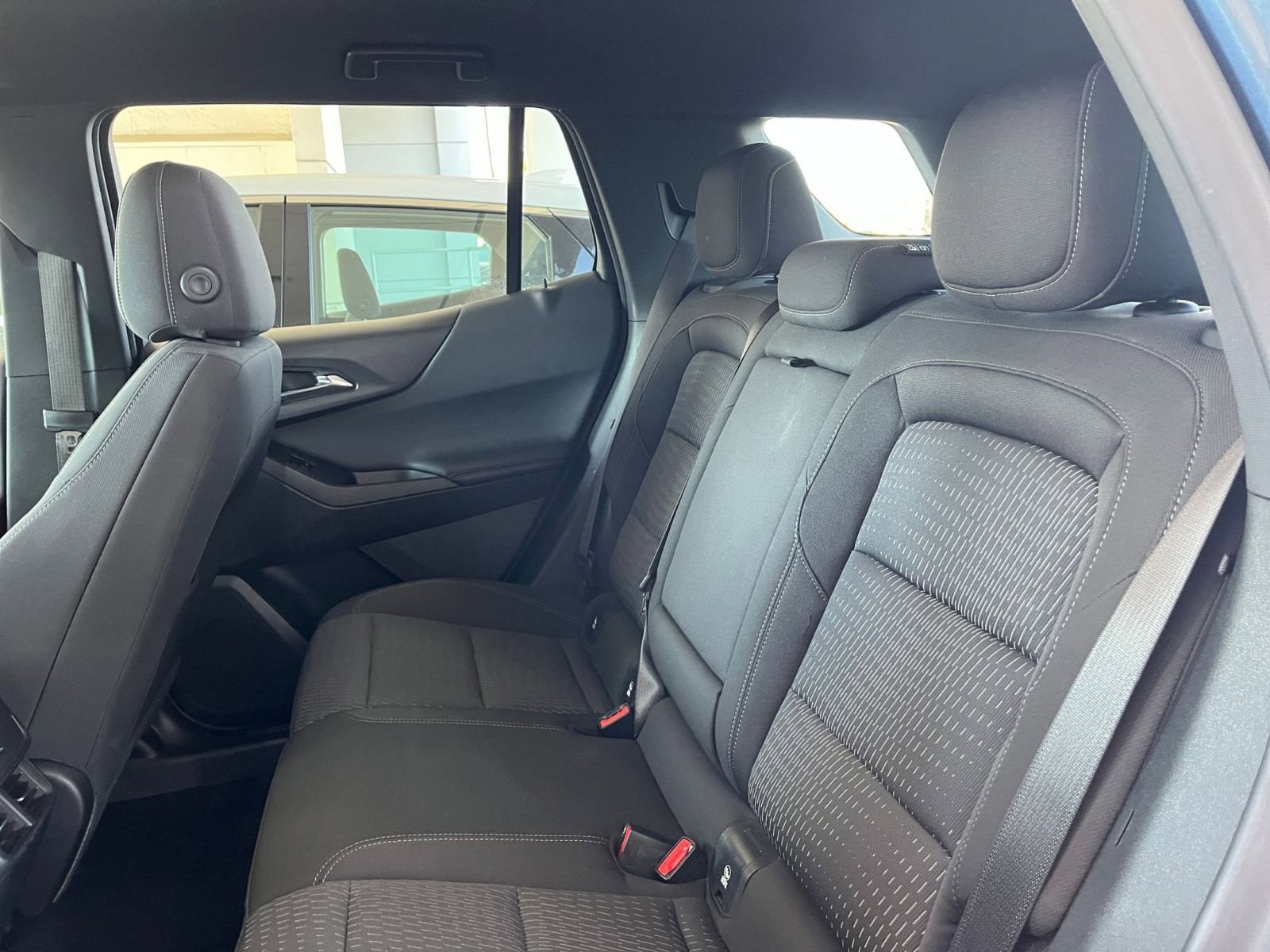 Thumbnail: 2025 Chevrolet Equinox - 25