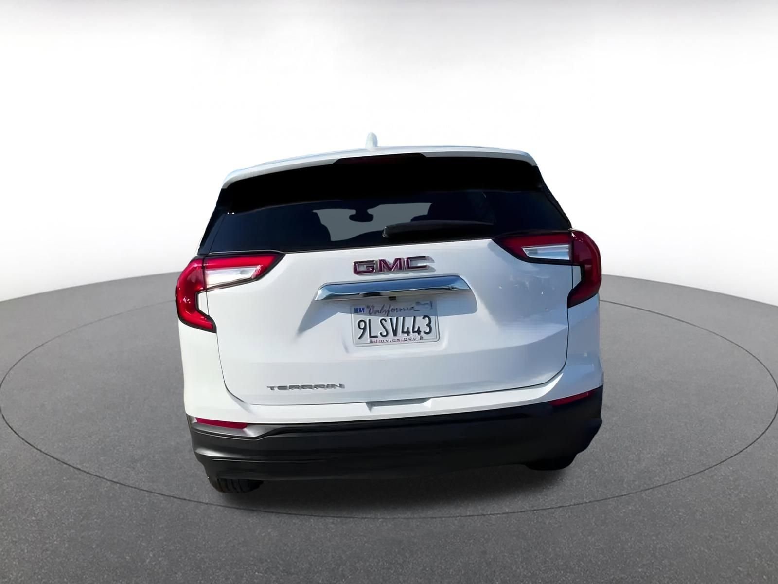 Thumbnail: 2024 GMC Terrain - 12