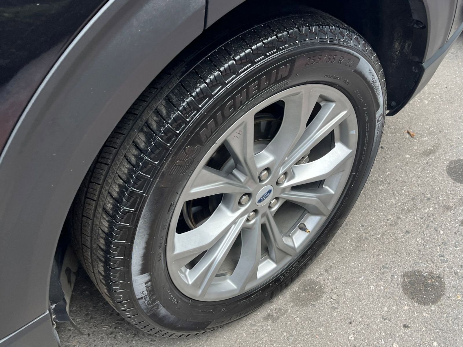 Thumbnail: 2024 Ford Explorer - 30