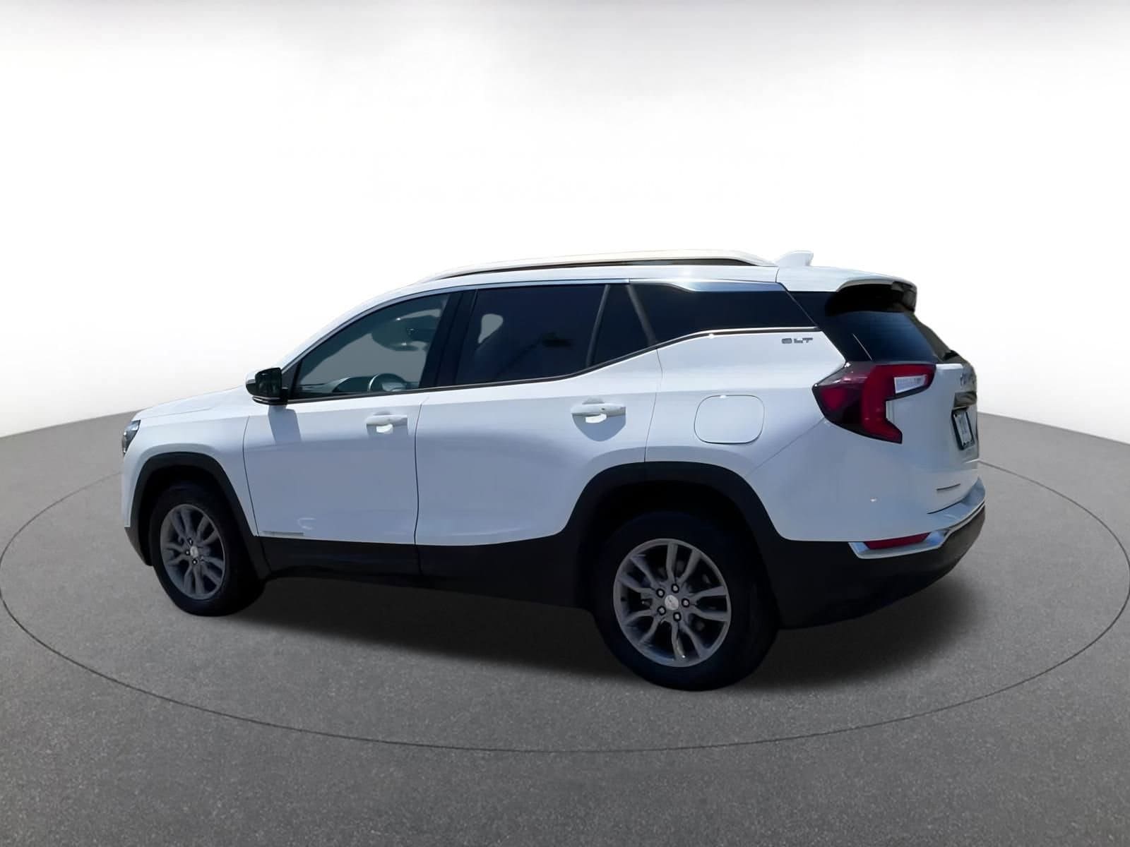 Thumbnail: 2024 GMC Terrain - 8