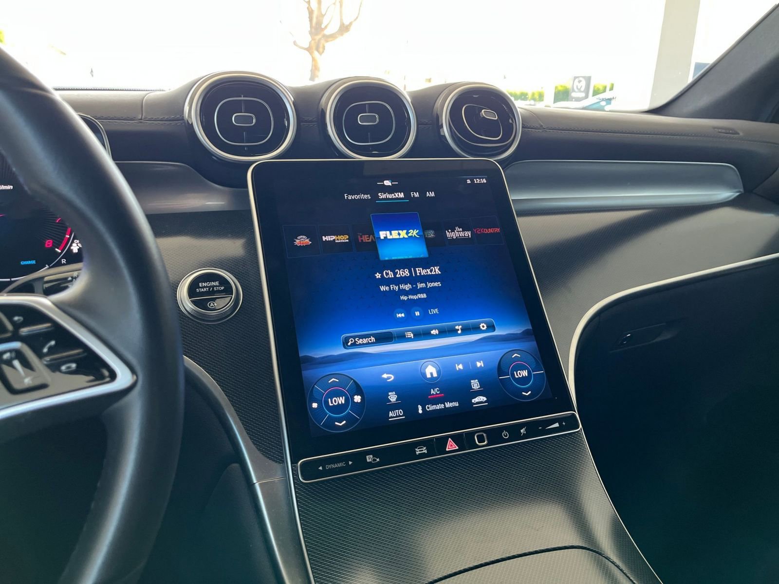 Thumbnail: 2024 Mercedes-Benz GLC - 21