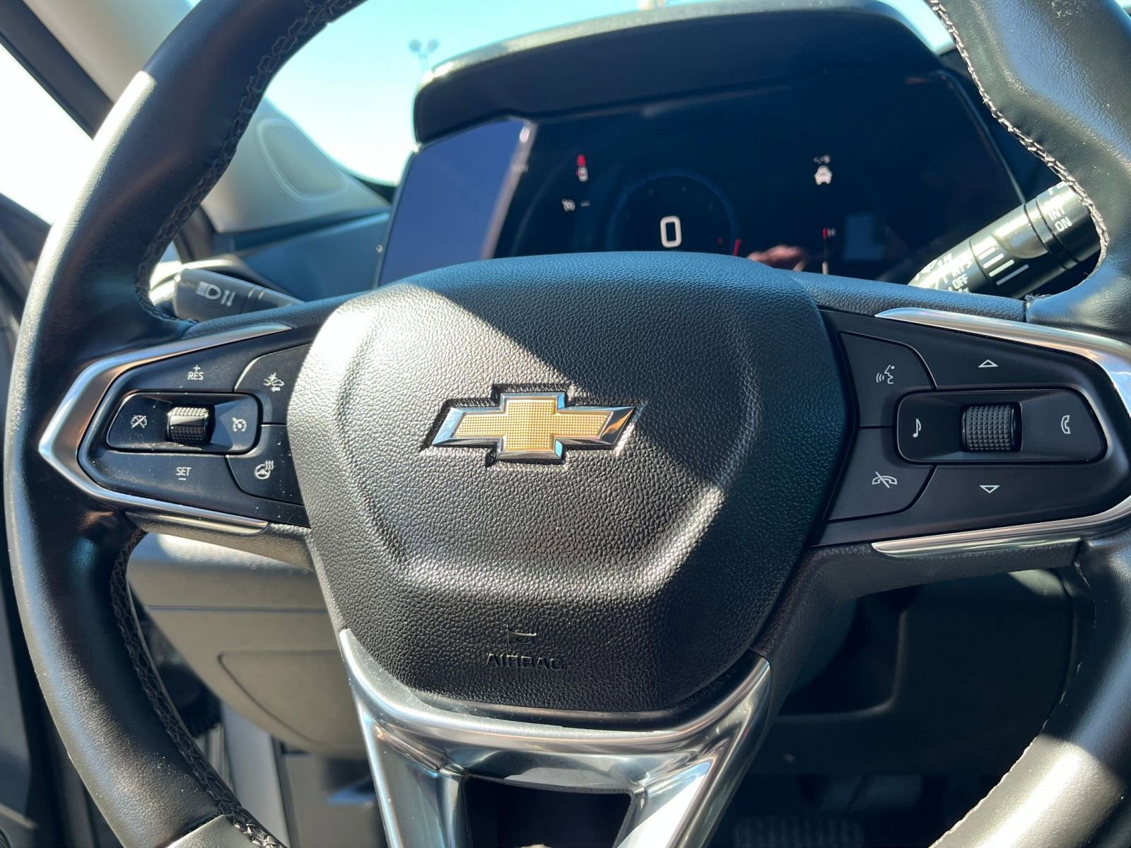 Thumbnail: 2025 Chevrolet Trax - 29