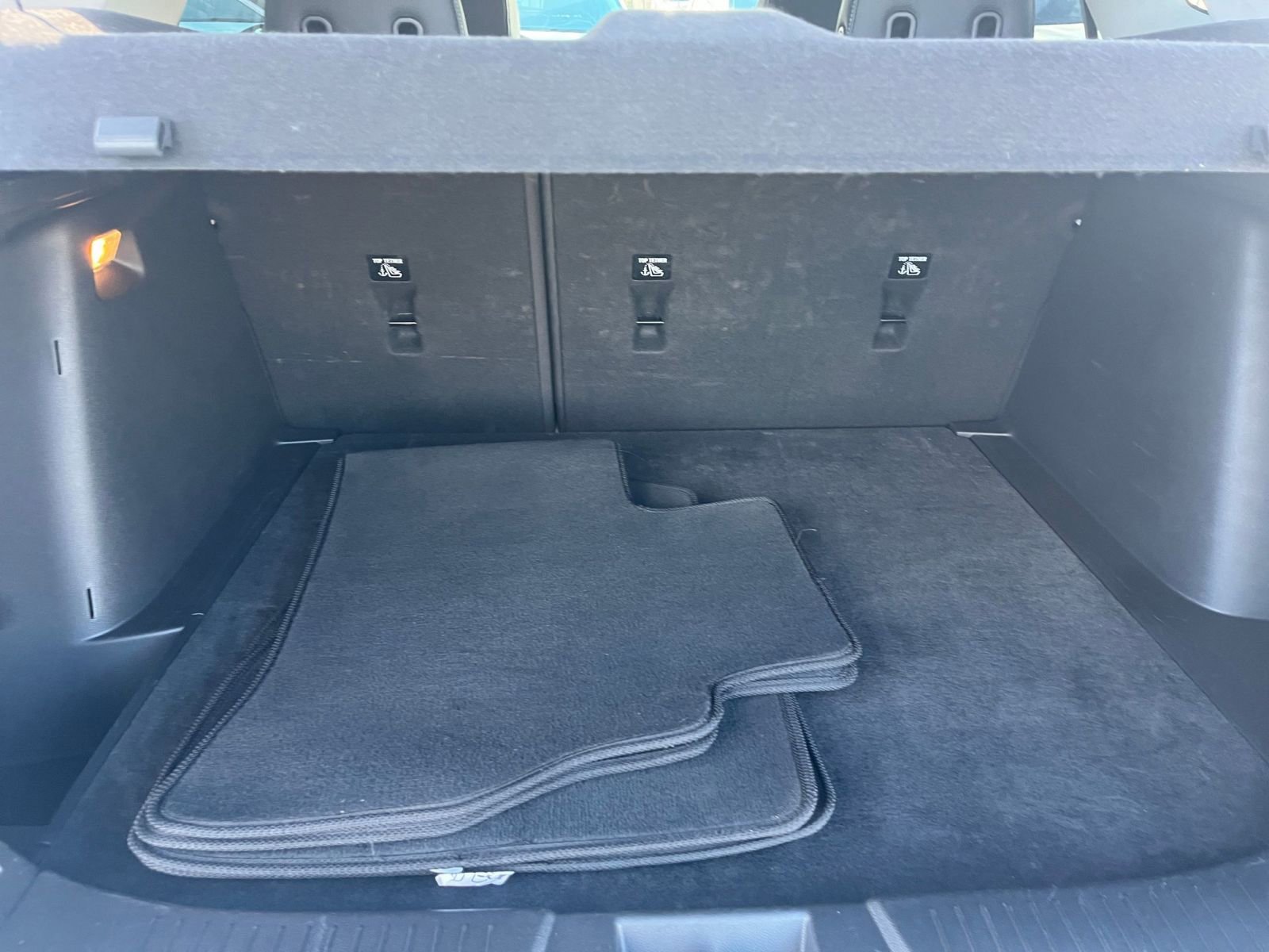 Thumbnail: 2025 Chevrolet Trax - 32