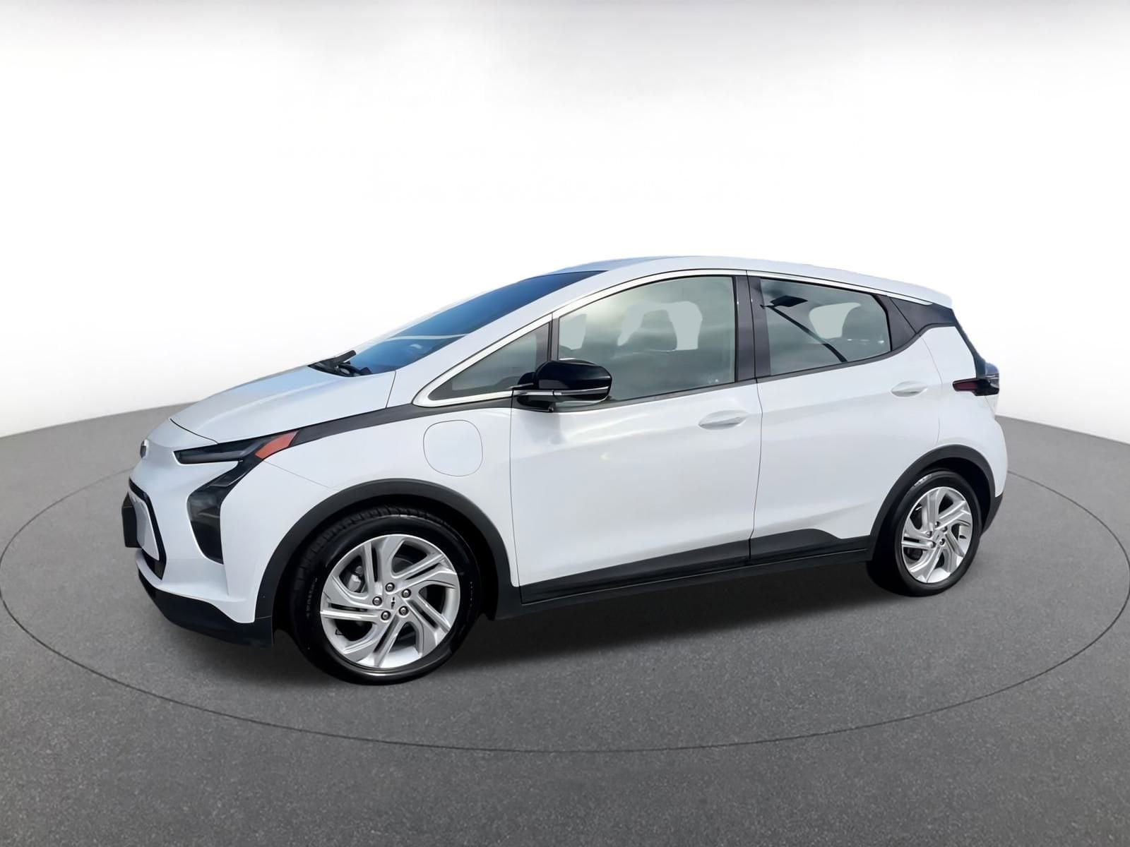 Thumbnail: 2023 Chevrolet Bolt EV - 8