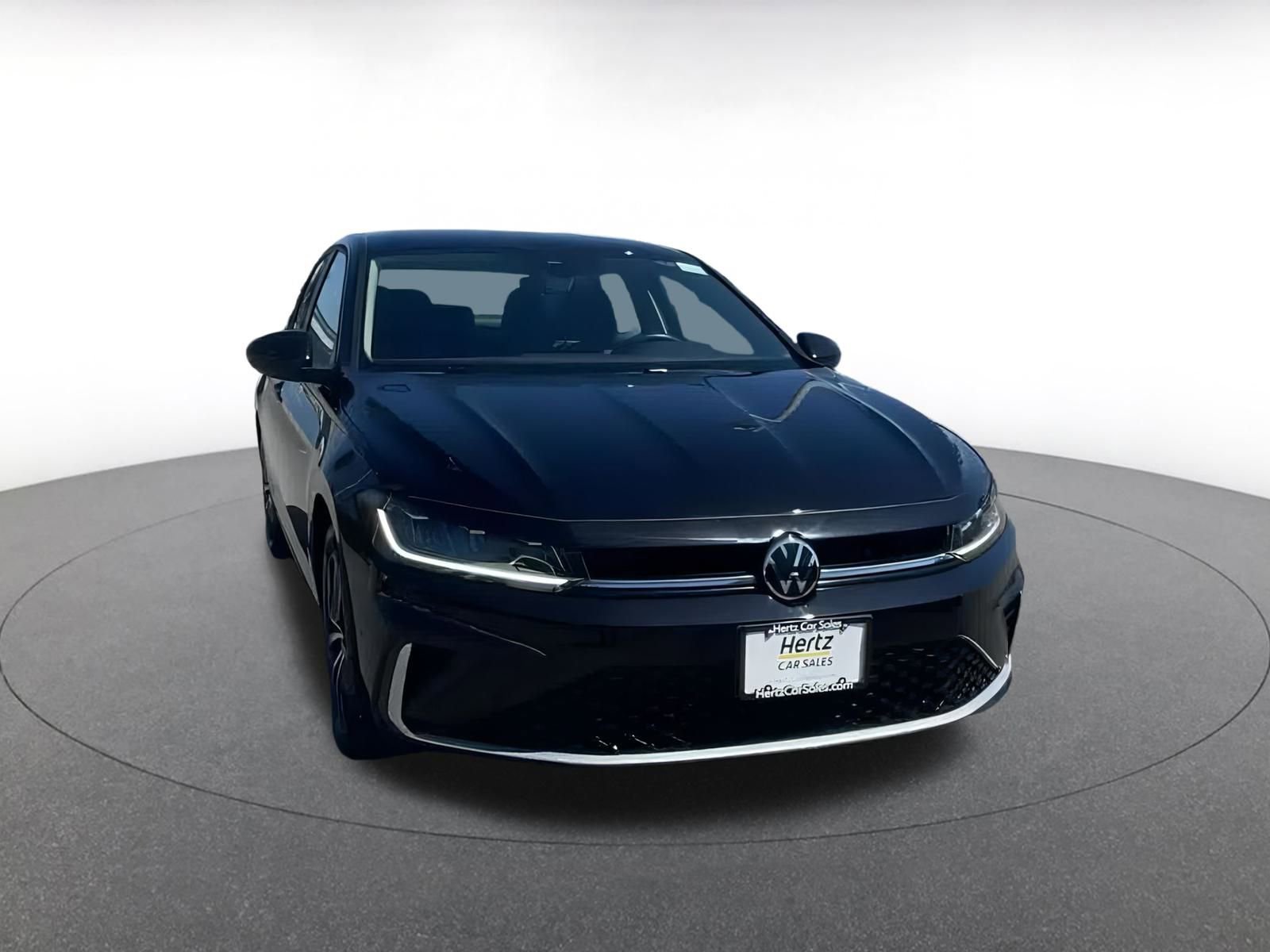 Thumbnail: 2025 Volkswagen Jetta - 3