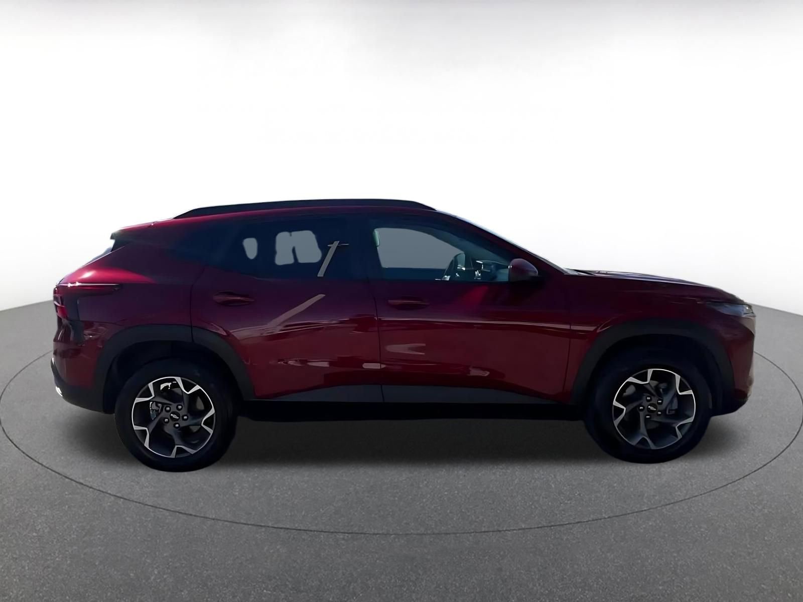 Thumbnail: 2025 Chevrolet Trax - 16