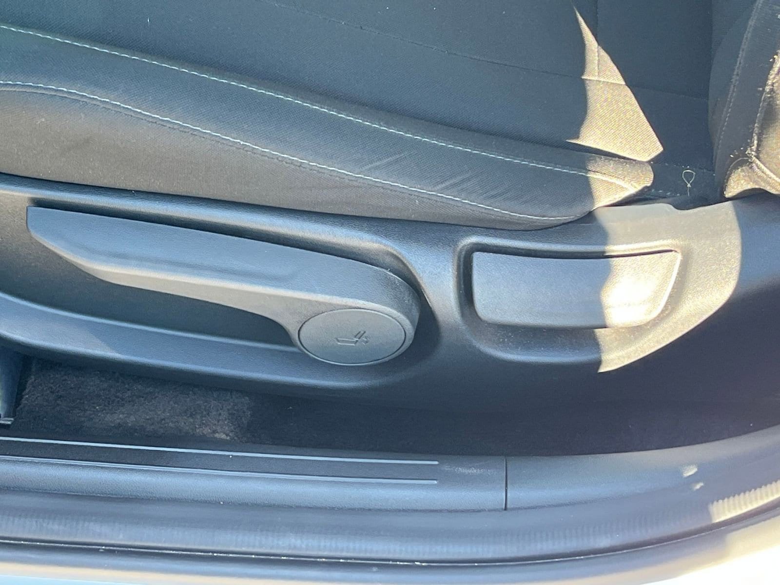 Thumbnail: 2025 Hyundai Elantra - 23